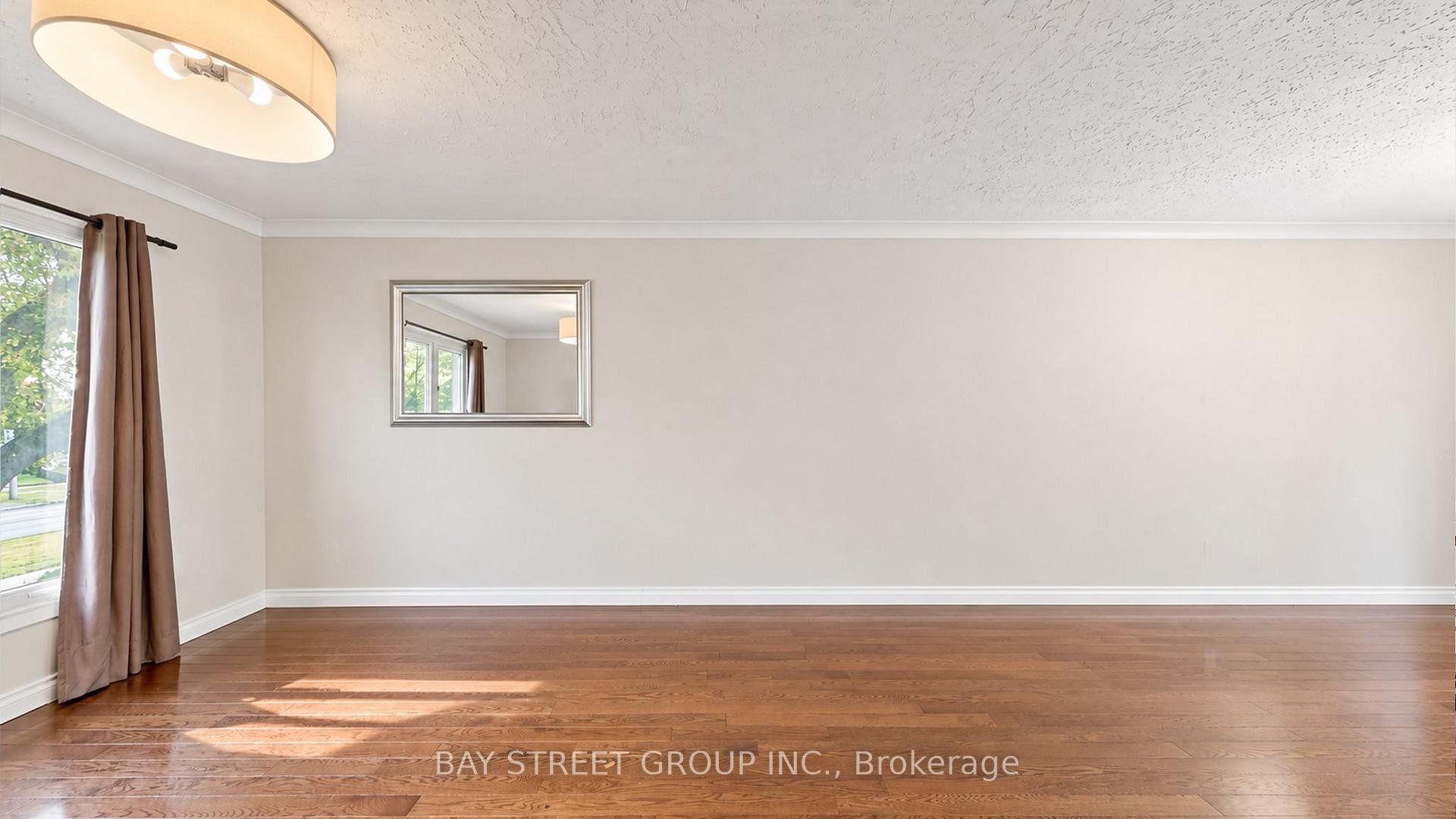 Photo 8 of 104 Mcnicoll Avenue, North York, Hillcrest Village — HOMEH