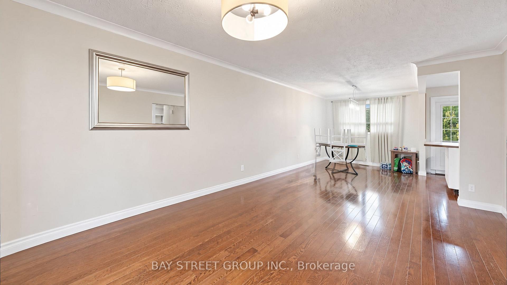 Photo 9 of 104 Mcnicoll Avenue, North York, Hillcrest Village — HOMEH