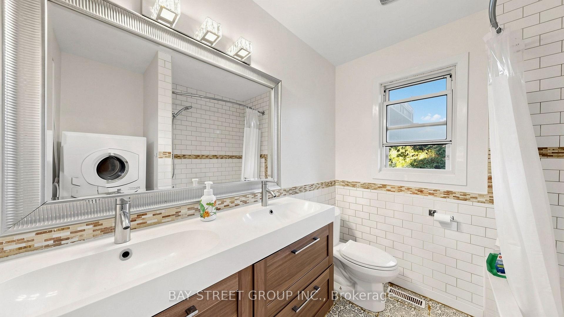 Photo 16 of 104 Mcnicoll Avenue, North York, Hillcrest Village — HOMEH