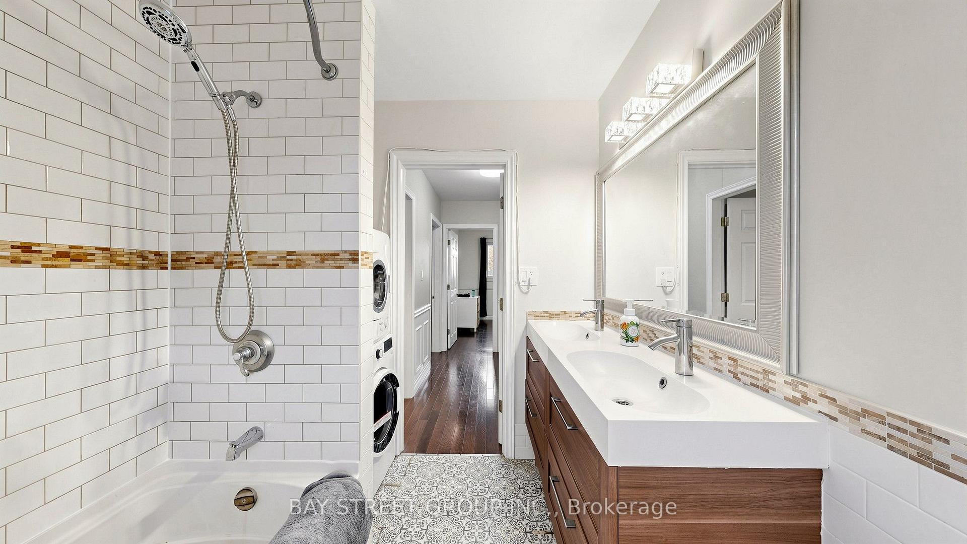 Photo 18 of 104 Mcnicoll Avenue, North York, Hillcrest Village — HOMEH