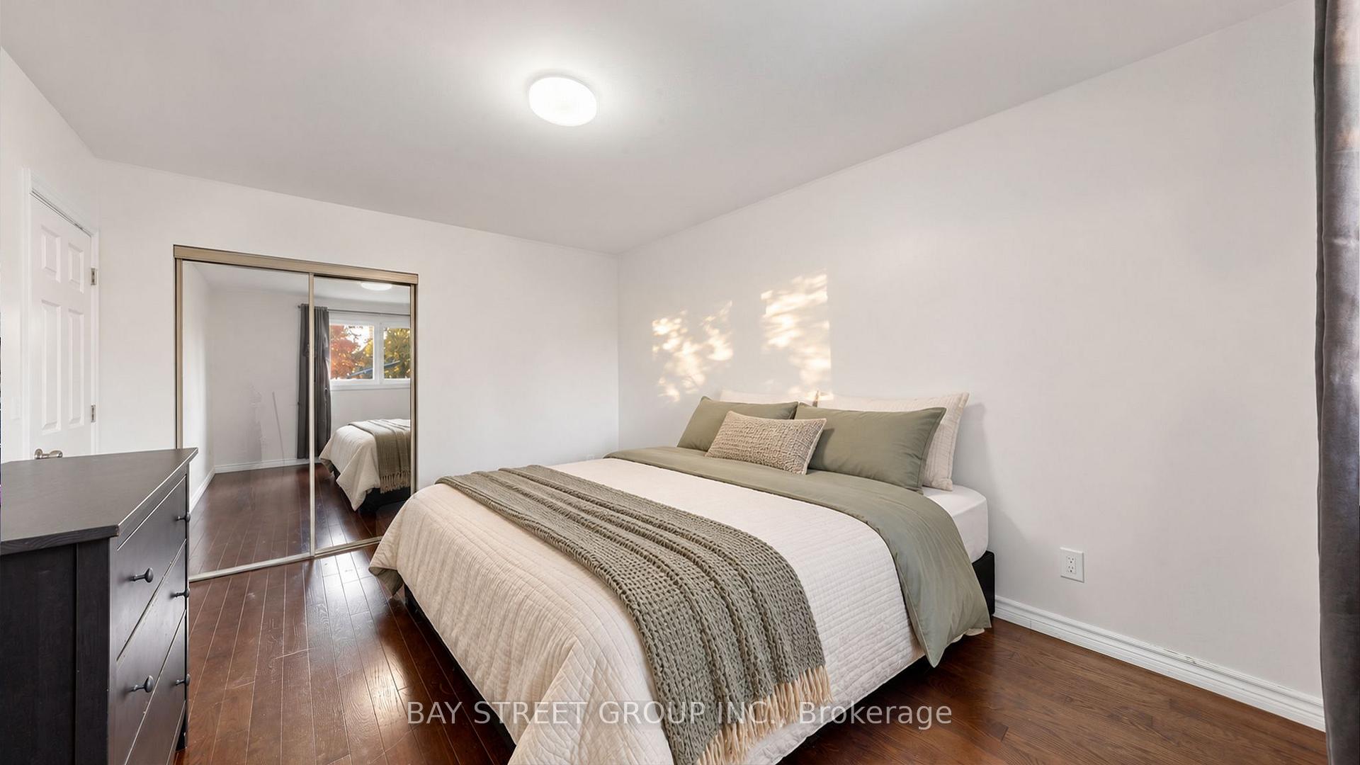 Photo 23 of 104 Mcnicoll Avenue, North York, Hillcrest Village — HOMEH