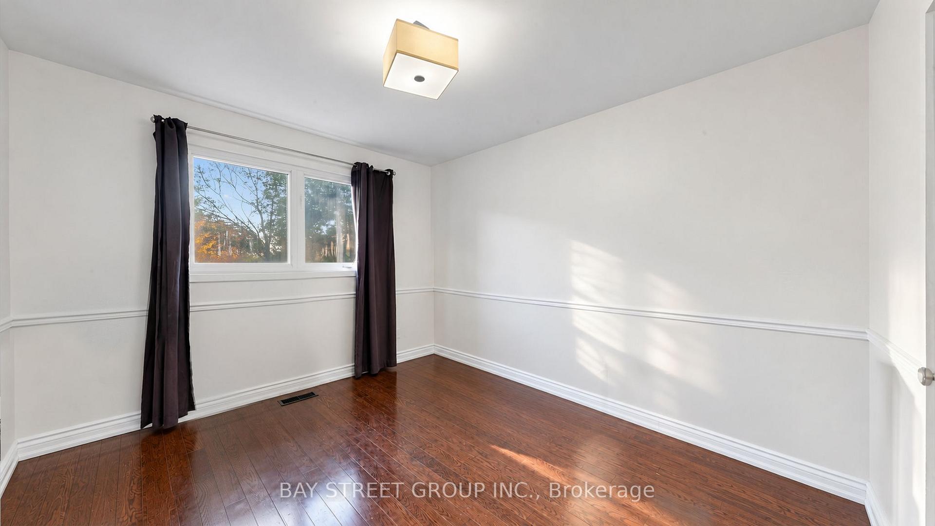 Photo 24 of 104 Mcnicoll Avenue, North York, Hillcrest Village — HOMEH