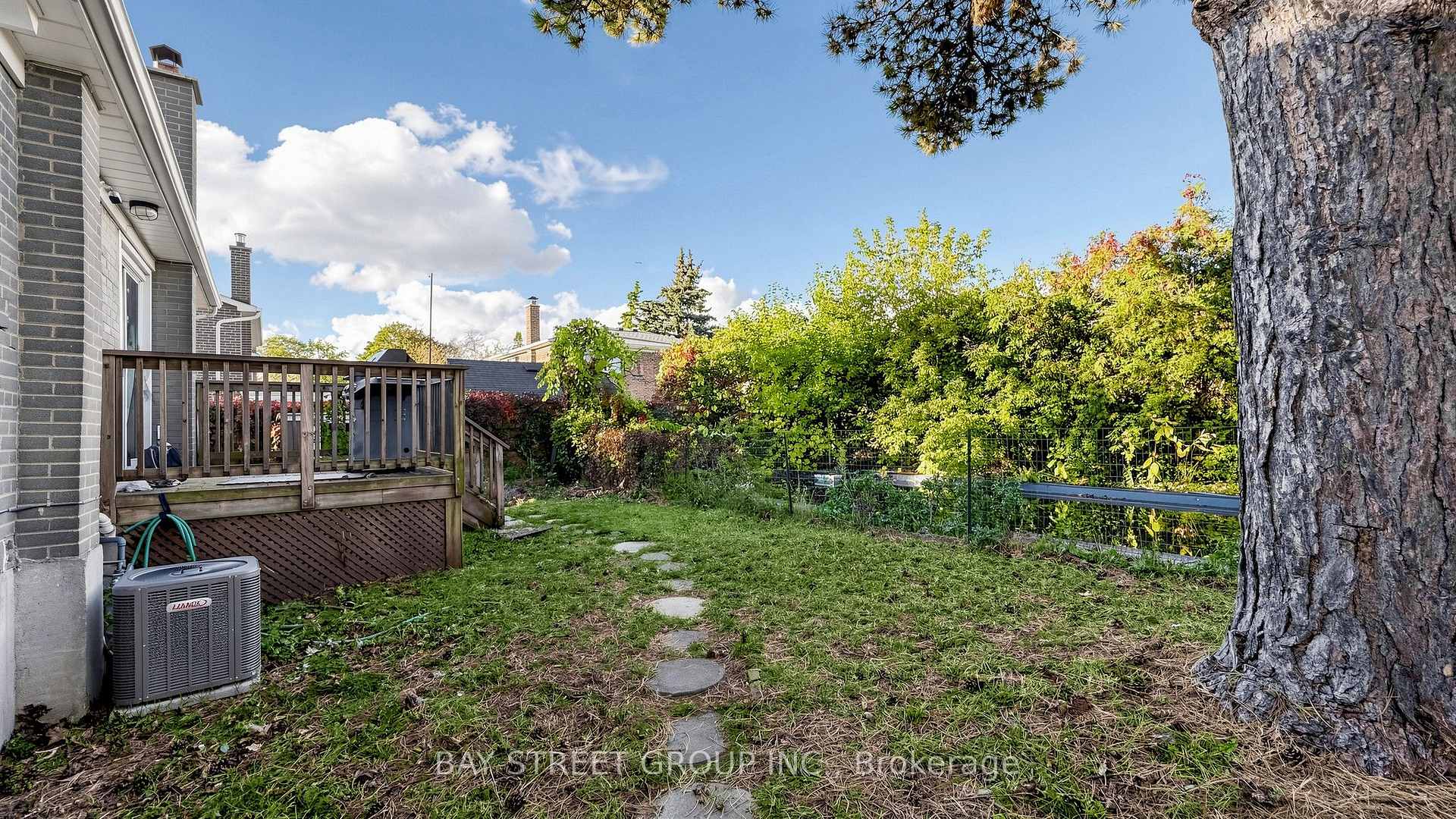 Photo 39 of 104 Mcnicoll Avenue, North York, Hillcrest Village — HOMEH