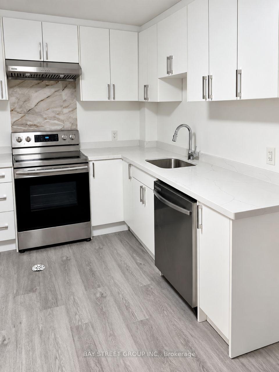 Photo 3 of Unit BSMT, 19 Casabel Drive, Vaughan, Vellore Village — HOMEH