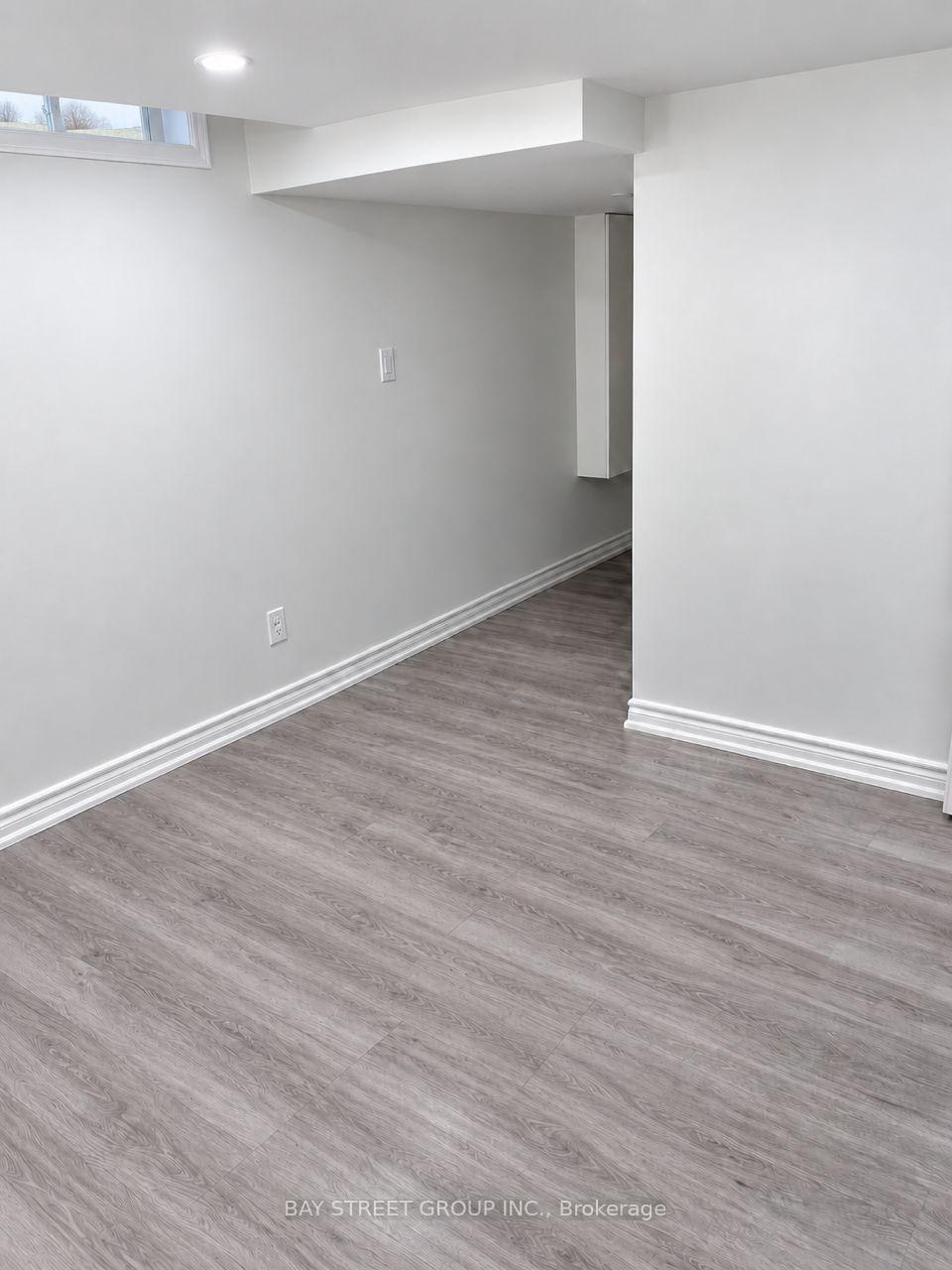 Photo 7 of Unit BSMT, 19 Casabel Drive, Vaughan, Vellore Village — HOMEH