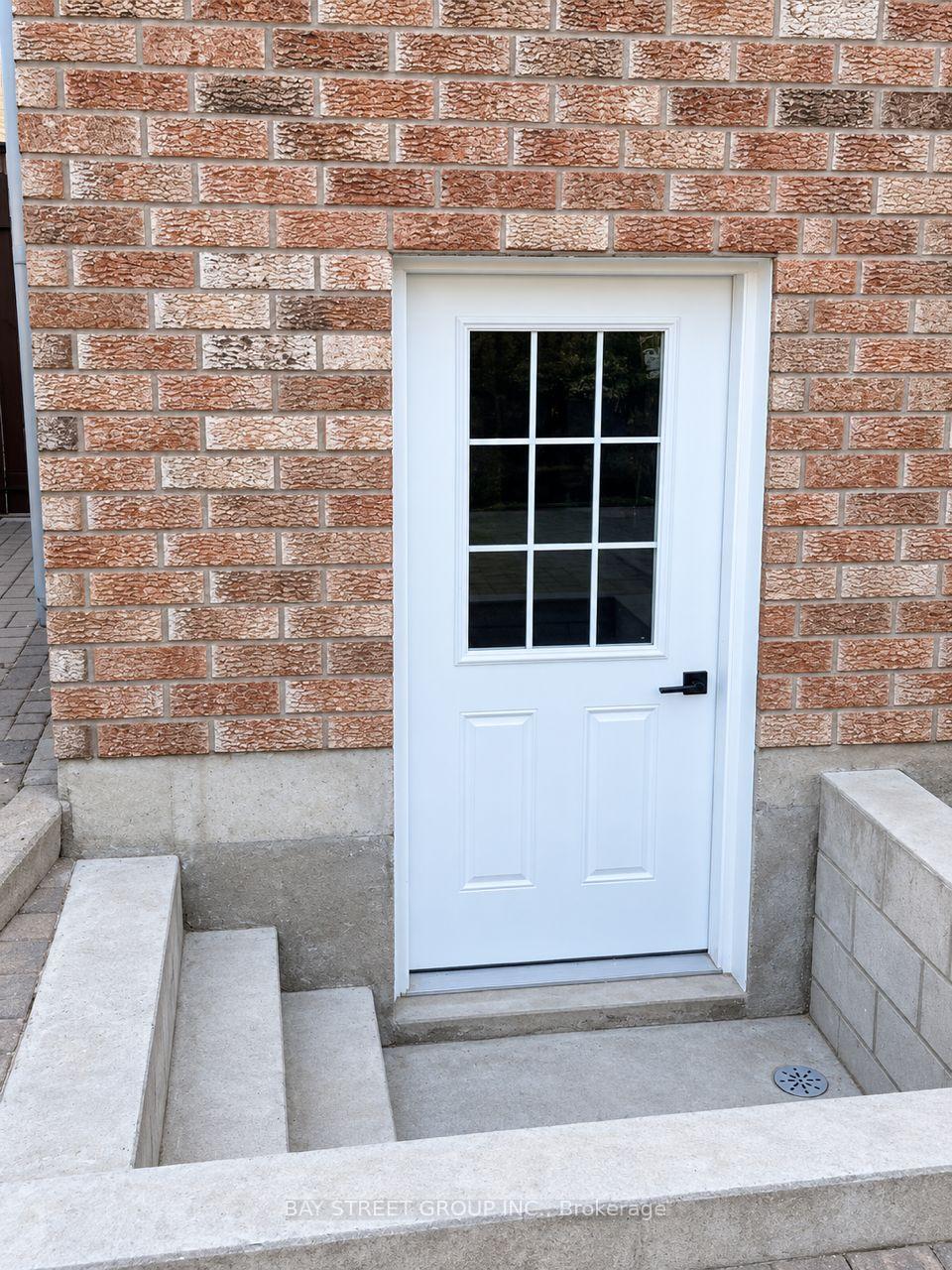 Photo 10 of Unit BSMT, 19 Casabel Drive, Vaughan, Vellore Village — HOMEH