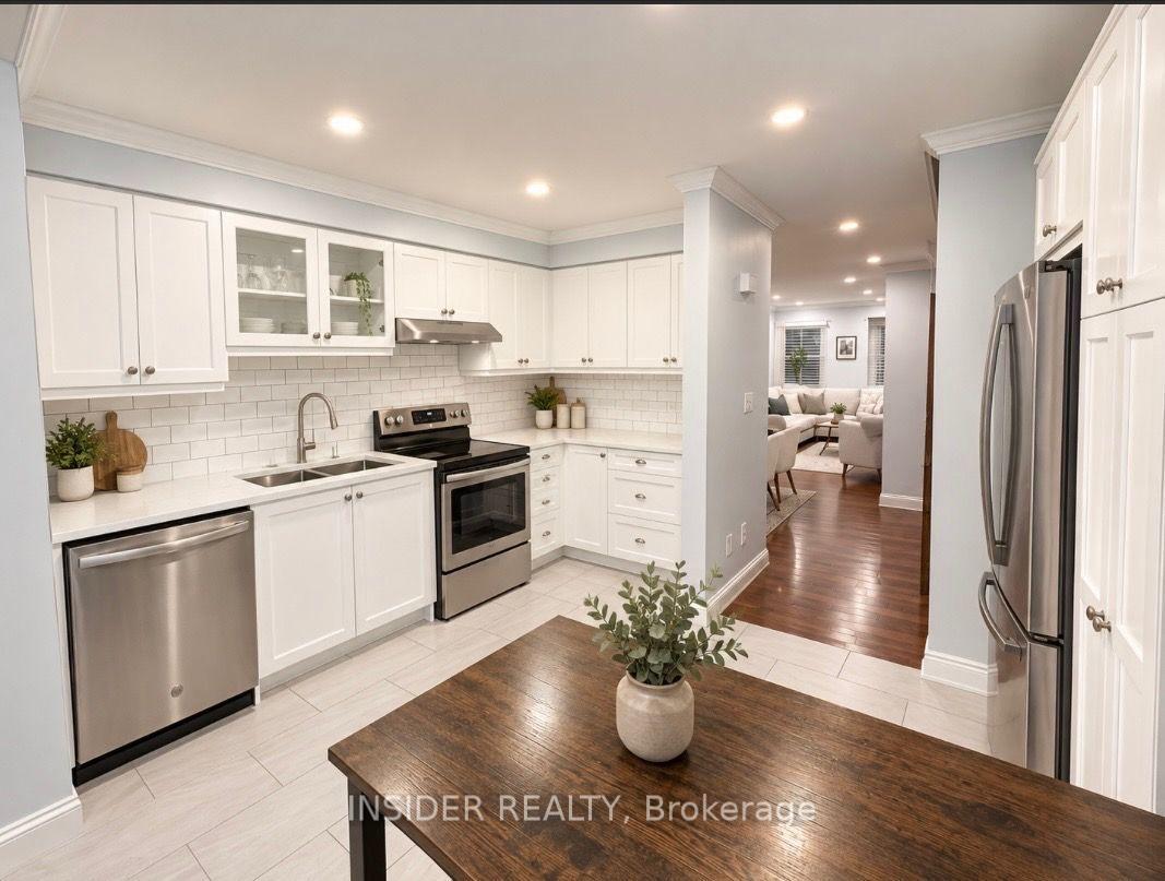 Photo 2 of Unit 529, 895 Maple Avenue, Burlington, Brant — HOMEH
