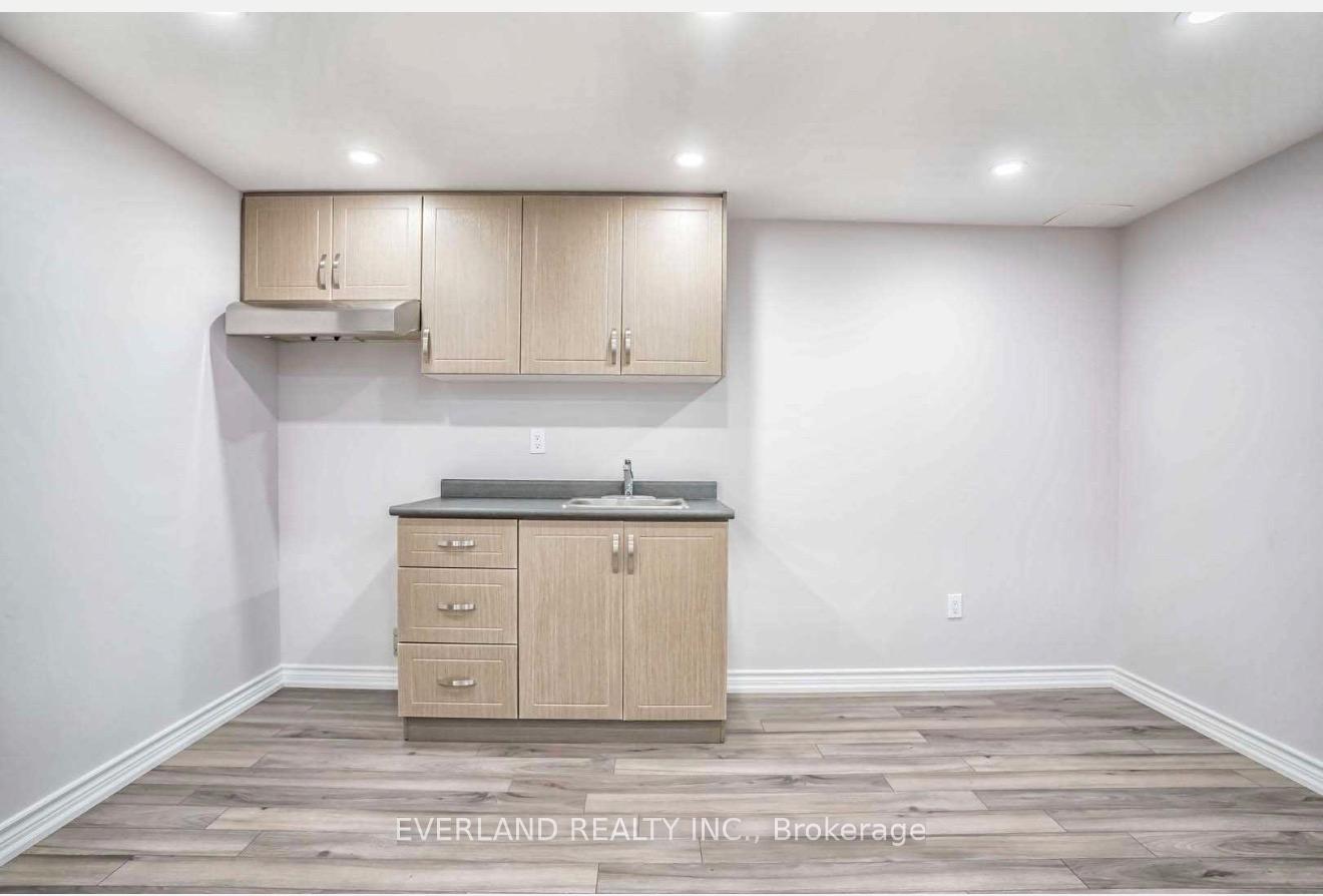 Photo 15 of 249 Yellowood Circle, Vaughan, Patterson — HOMEH