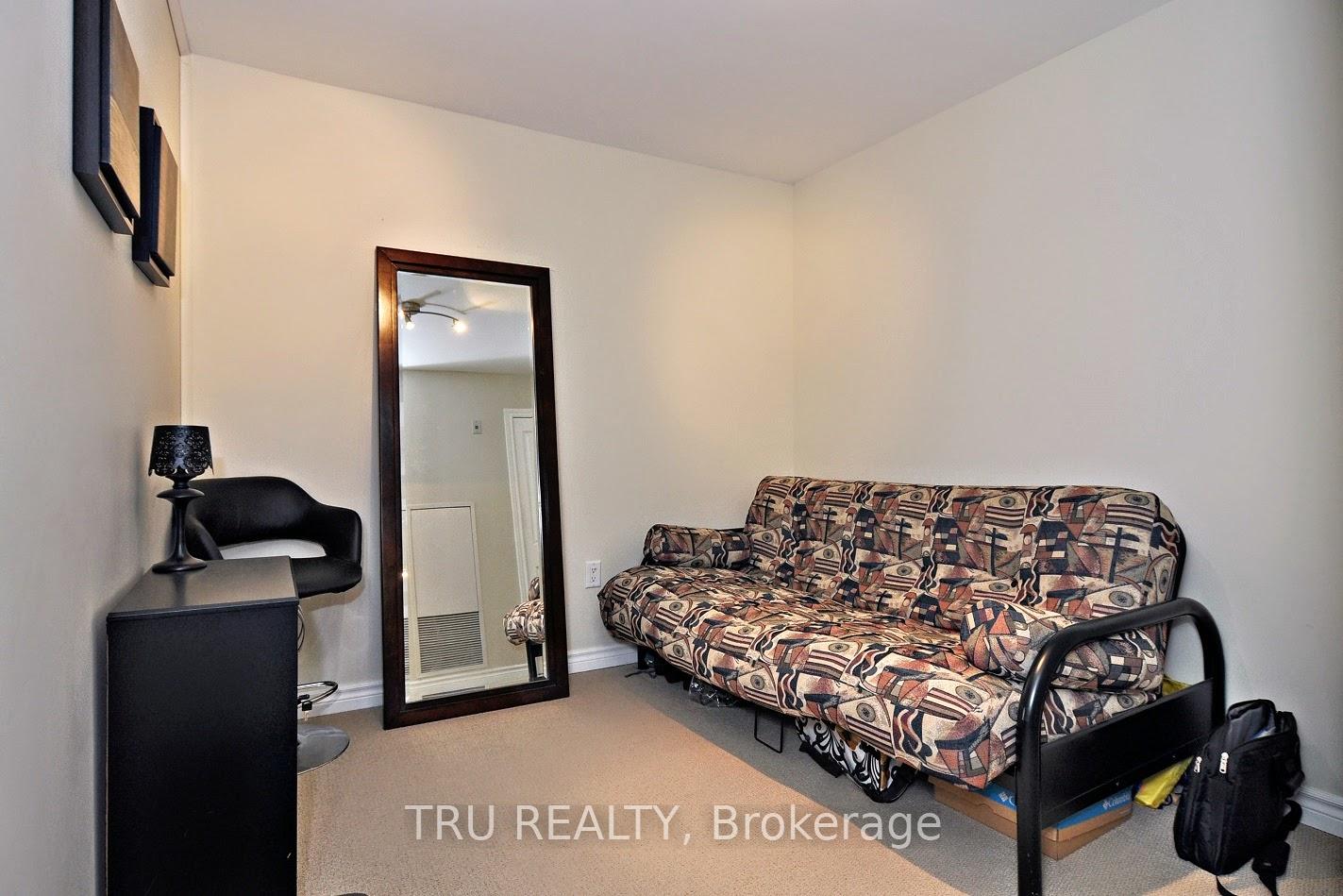 Photo 13 of Unit 908, 314 Central Park Drive, Ottawa, Central Park — HOMEH