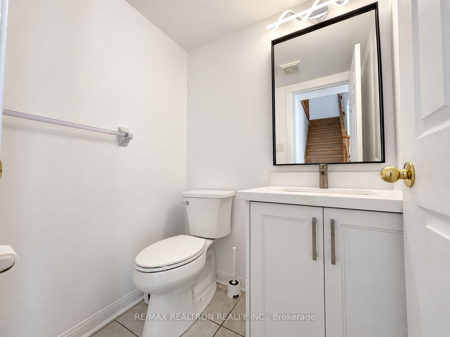 Photo 6 of 22 Bern Street, Markham, Wismer — HOMEH