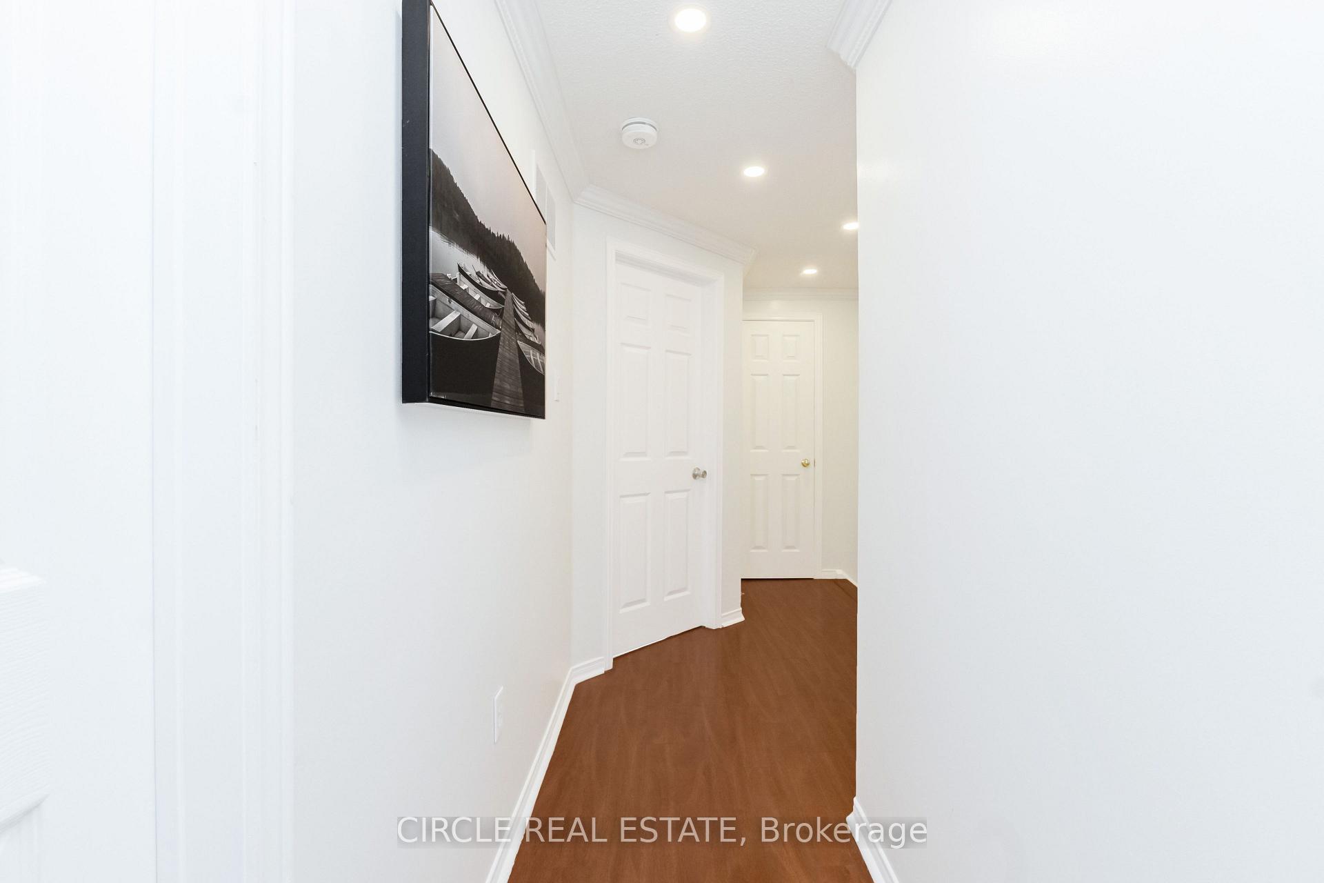 Photo 12 of 20 langdale Crescent, Brampton, Fletcher's West — HOMEH