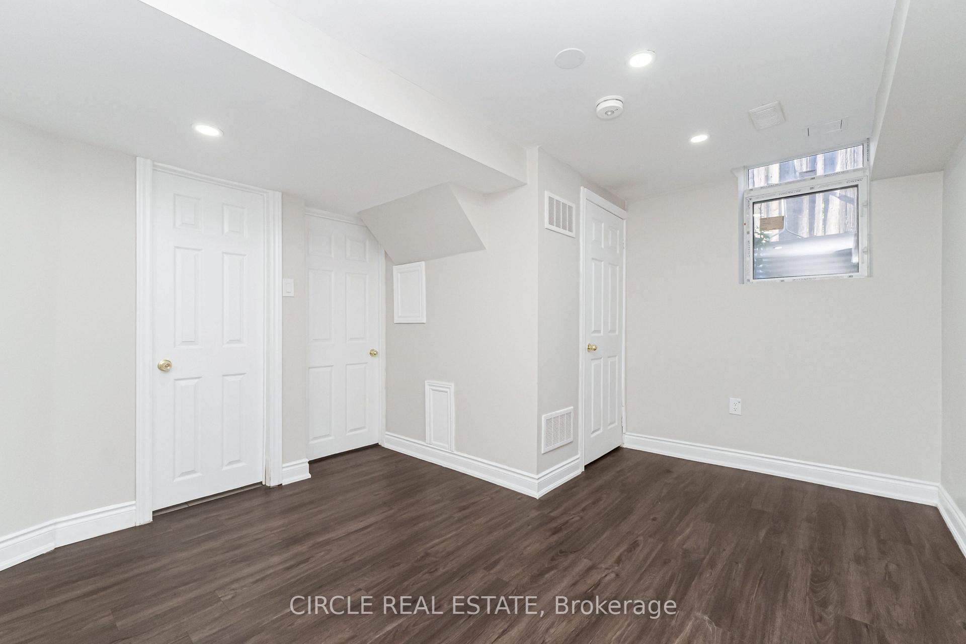 Photo 22 of 20 langdale Crescent, Brampton, Fletcher's West — HOMEH