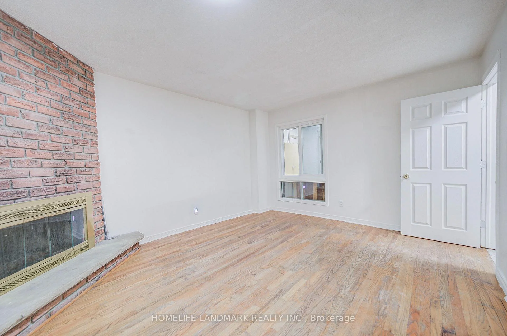 Photo 38 of 8 Fullerton Crescent, Markham, Milliken Mills West — HOMEH