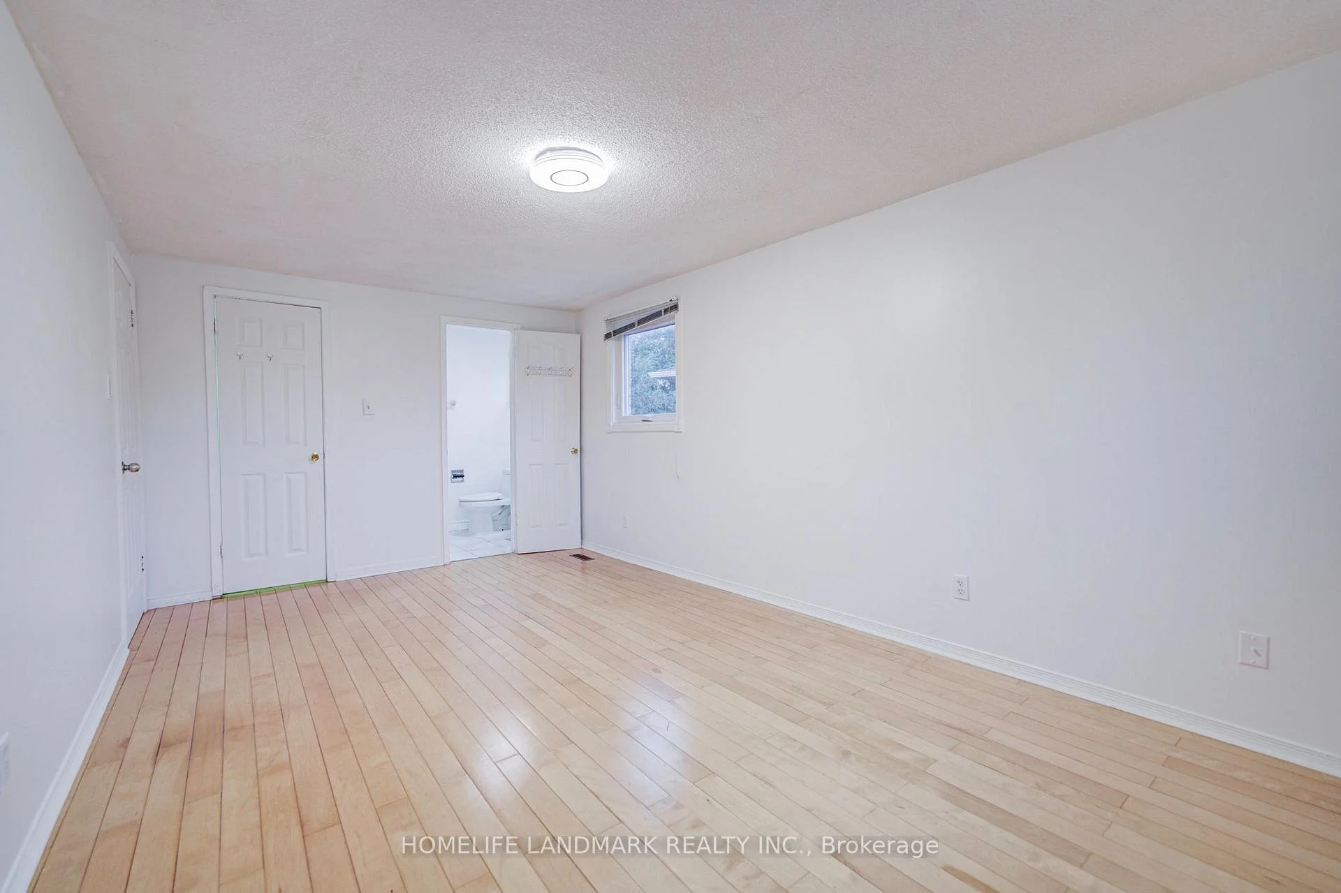 Photo 43 of 8 Fullerton Crescent, Markham, Milliken Mills West — HOMEH