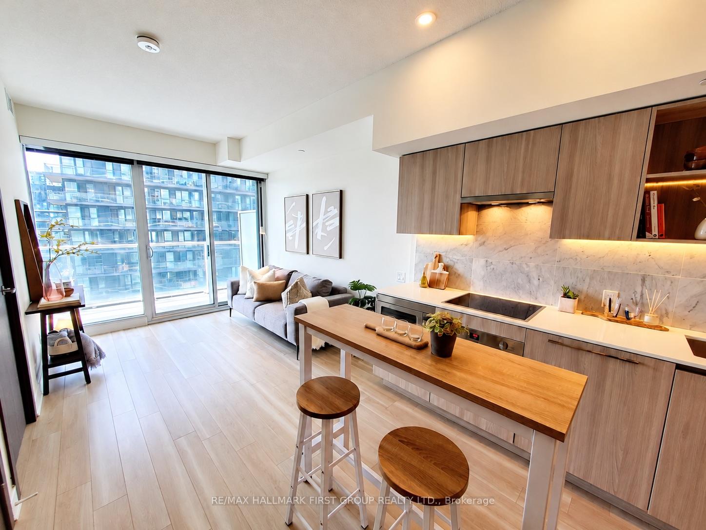 Photo 10 of Unit 2701, 19 Bathurst Street, Toronto, Waterfront Communities — HOMEH