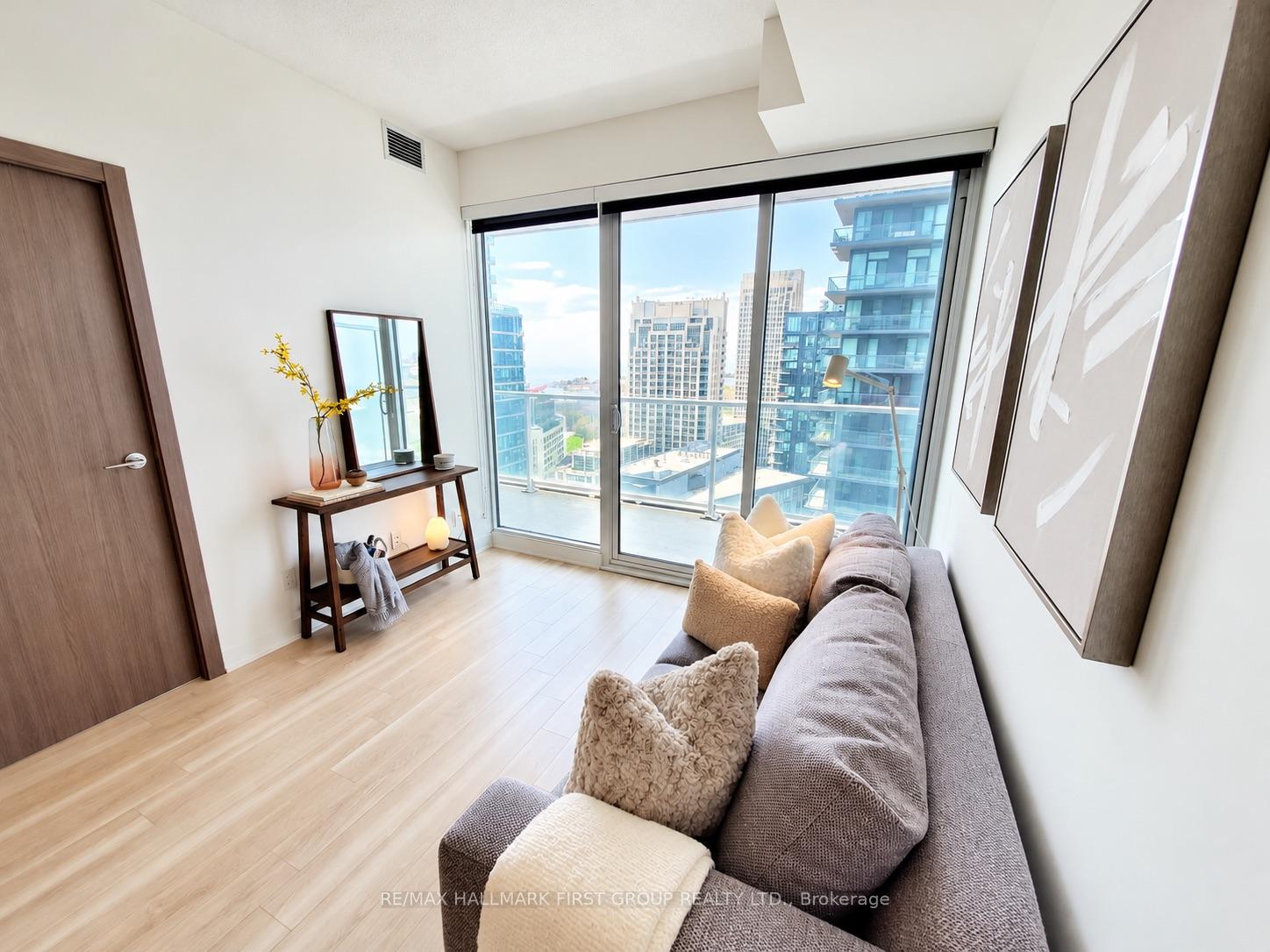Photo 15 of Unit 2701, 19 Bathurst Street, Toronto, Waterfront Communities — HOMEH