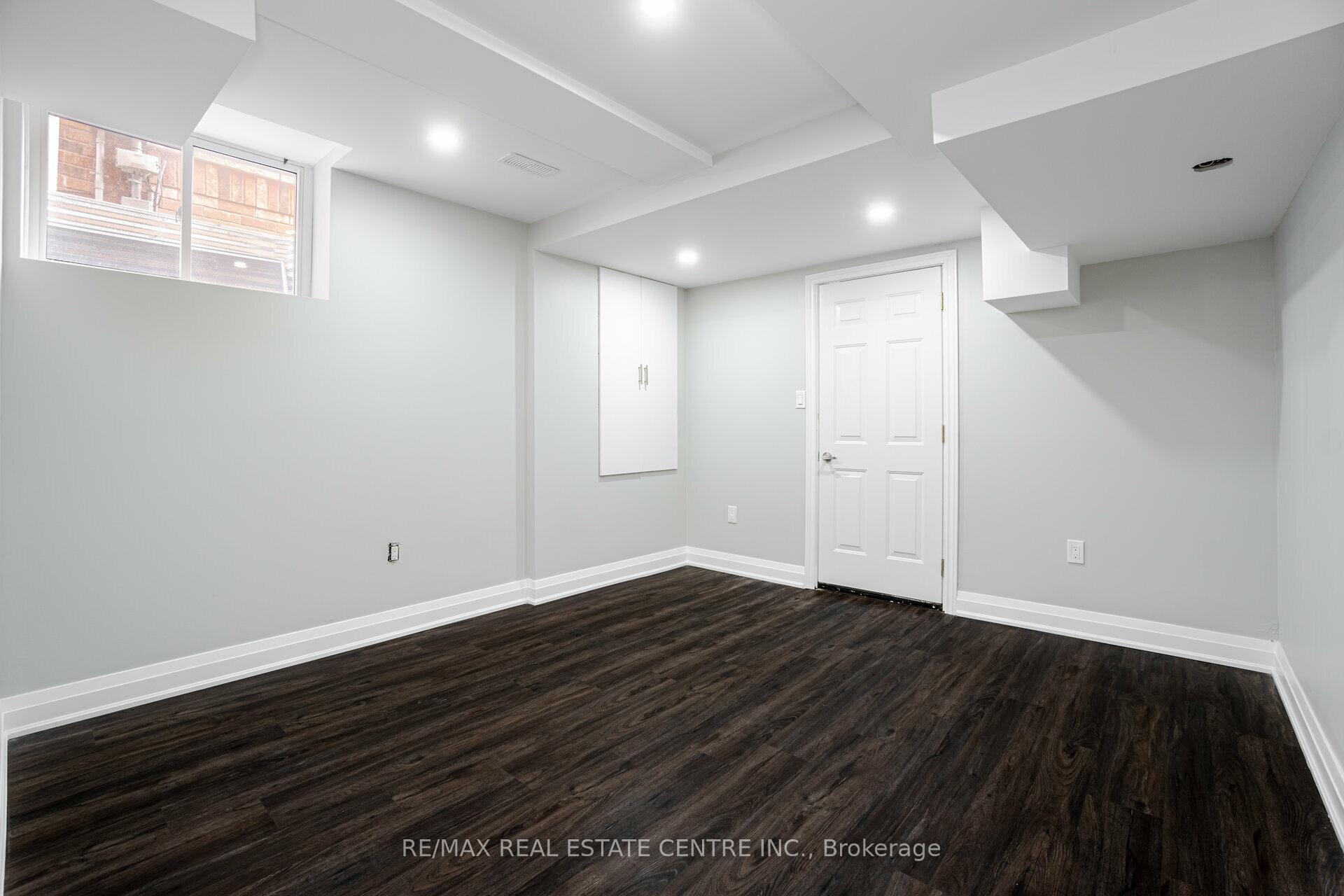 Photo 13 of Unit Basement, 268 Giddings Crescent, Milton, Scott — HOMEH