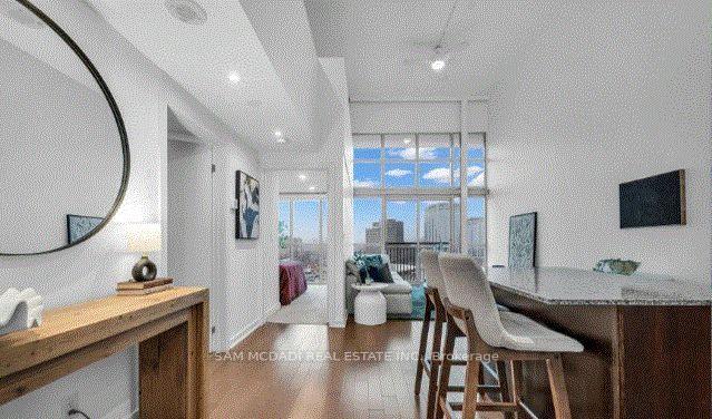 Photo 7 of Unit 803, 2 Fieldway Road E, Etobicoke, Islington-City Centre West — HOMEH