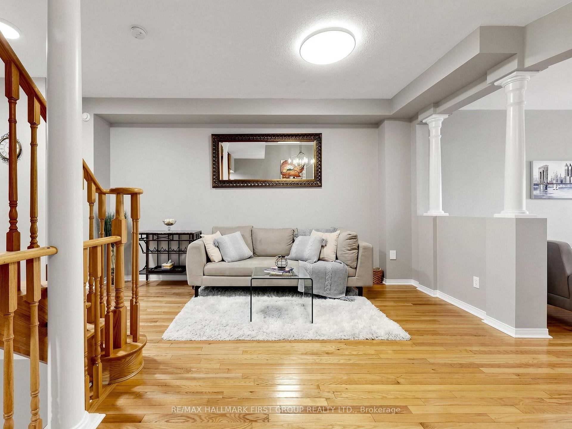 Photo 9 of 325 Isaac Murray Avenue, Vaughan, Maple — HOMEH