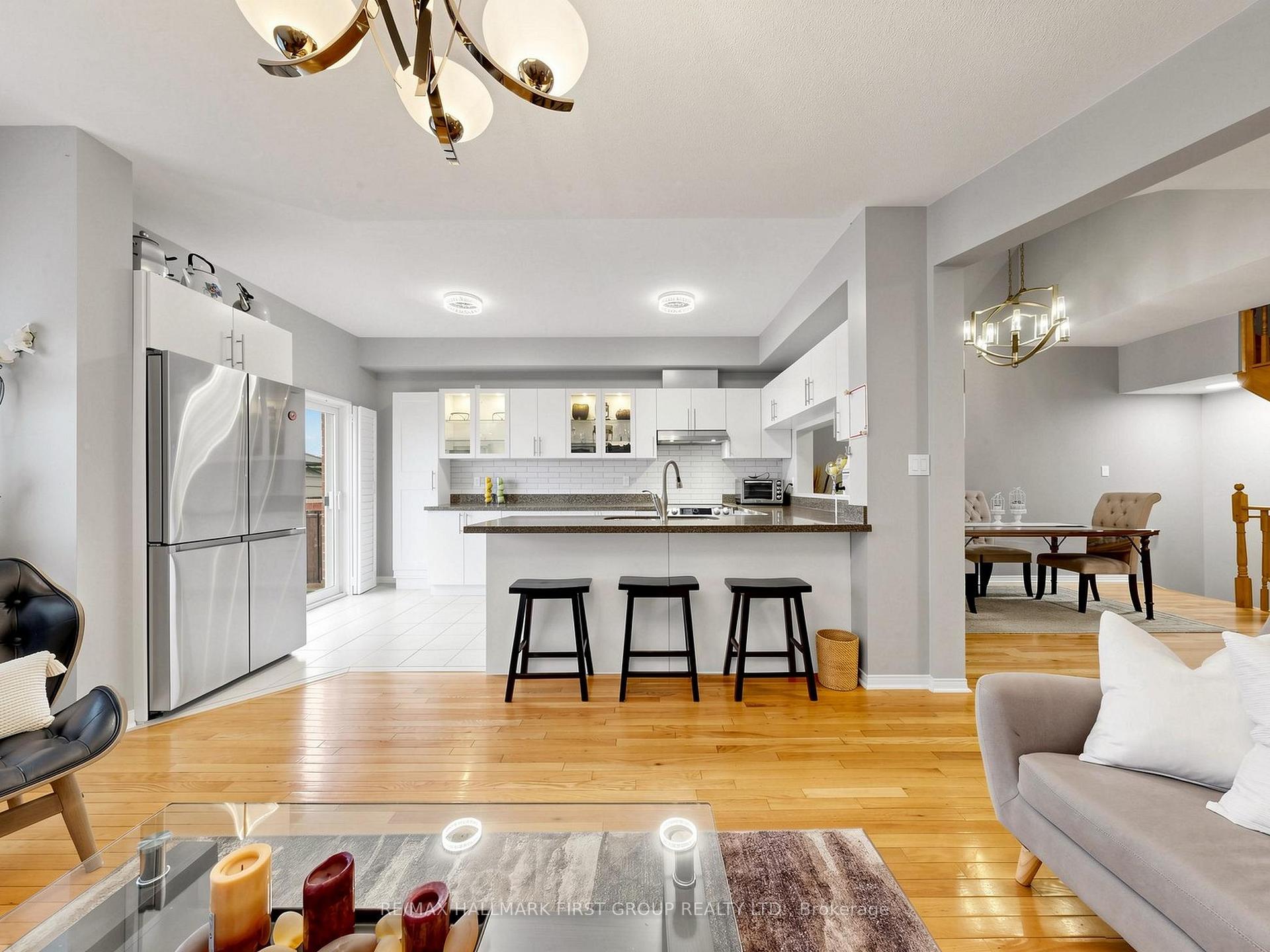 Photo 18 of 325 Isaac Murray Avenue, Vaughan, Maple — HOMEH