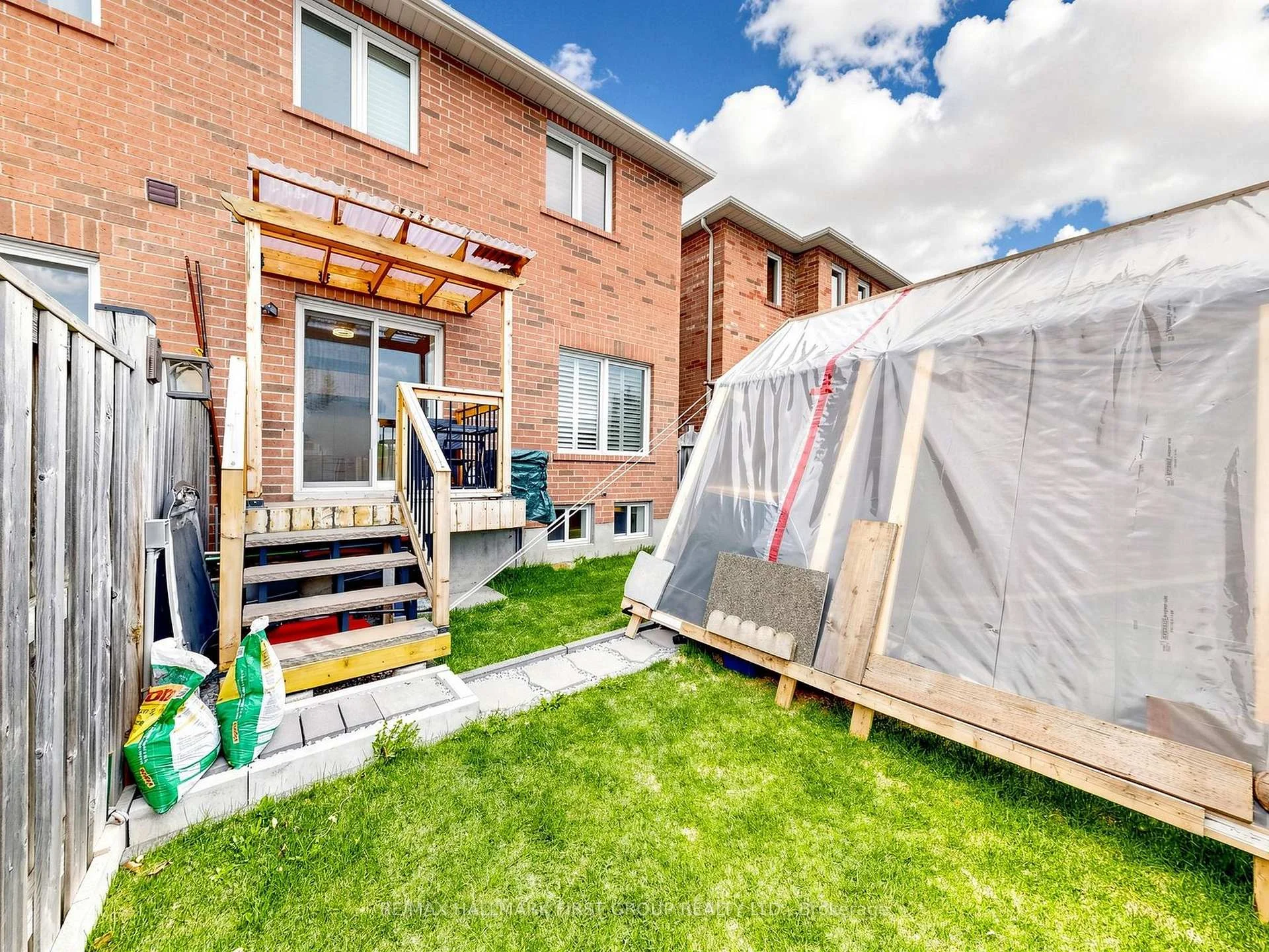 Photo 66 of 325 Isaac Murray Avenue, Vaughan, Maple — HOMEH