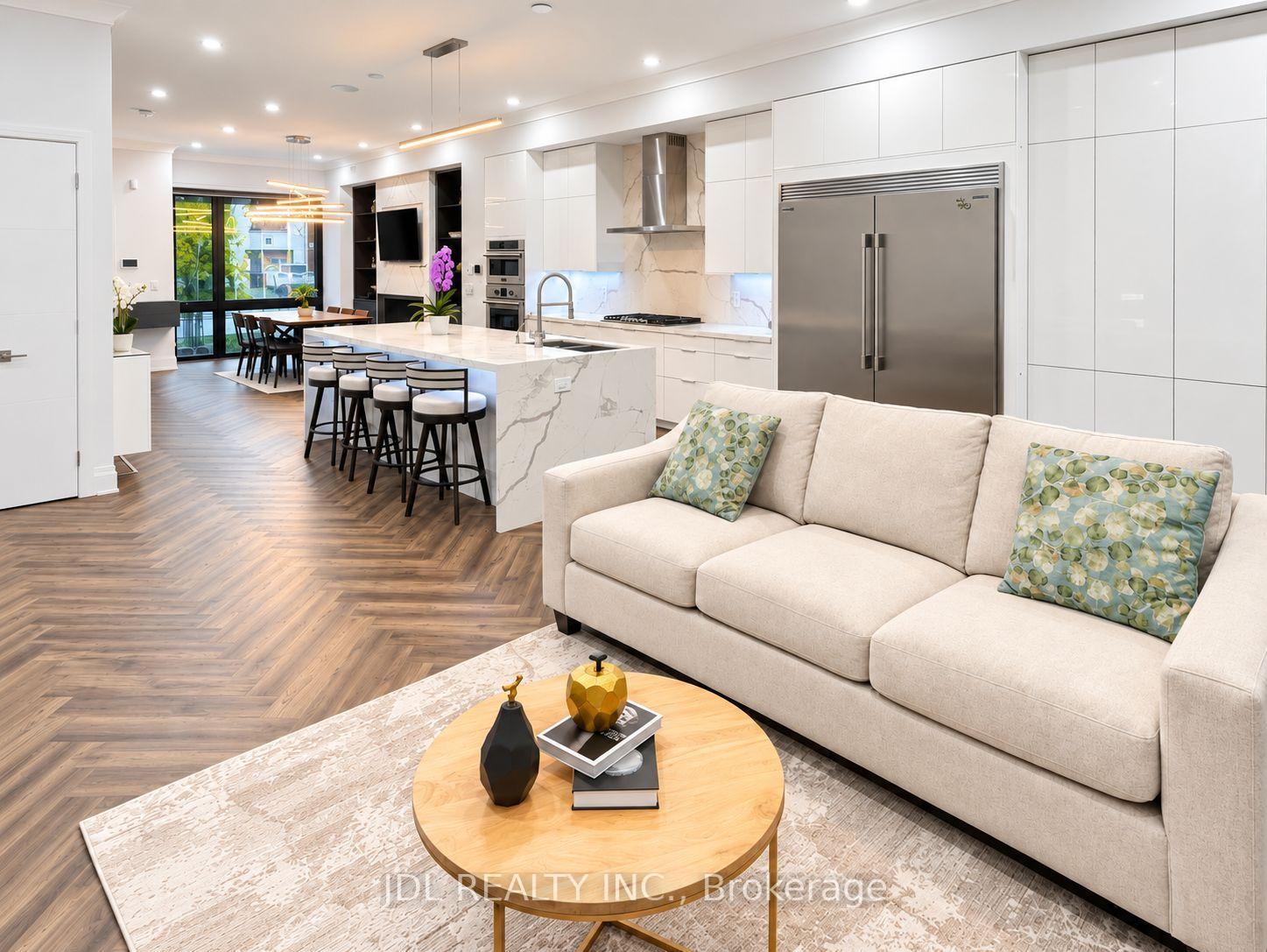 Photo 7 of 48 Sharron Drive, Toronto, Leaside — HOMEH