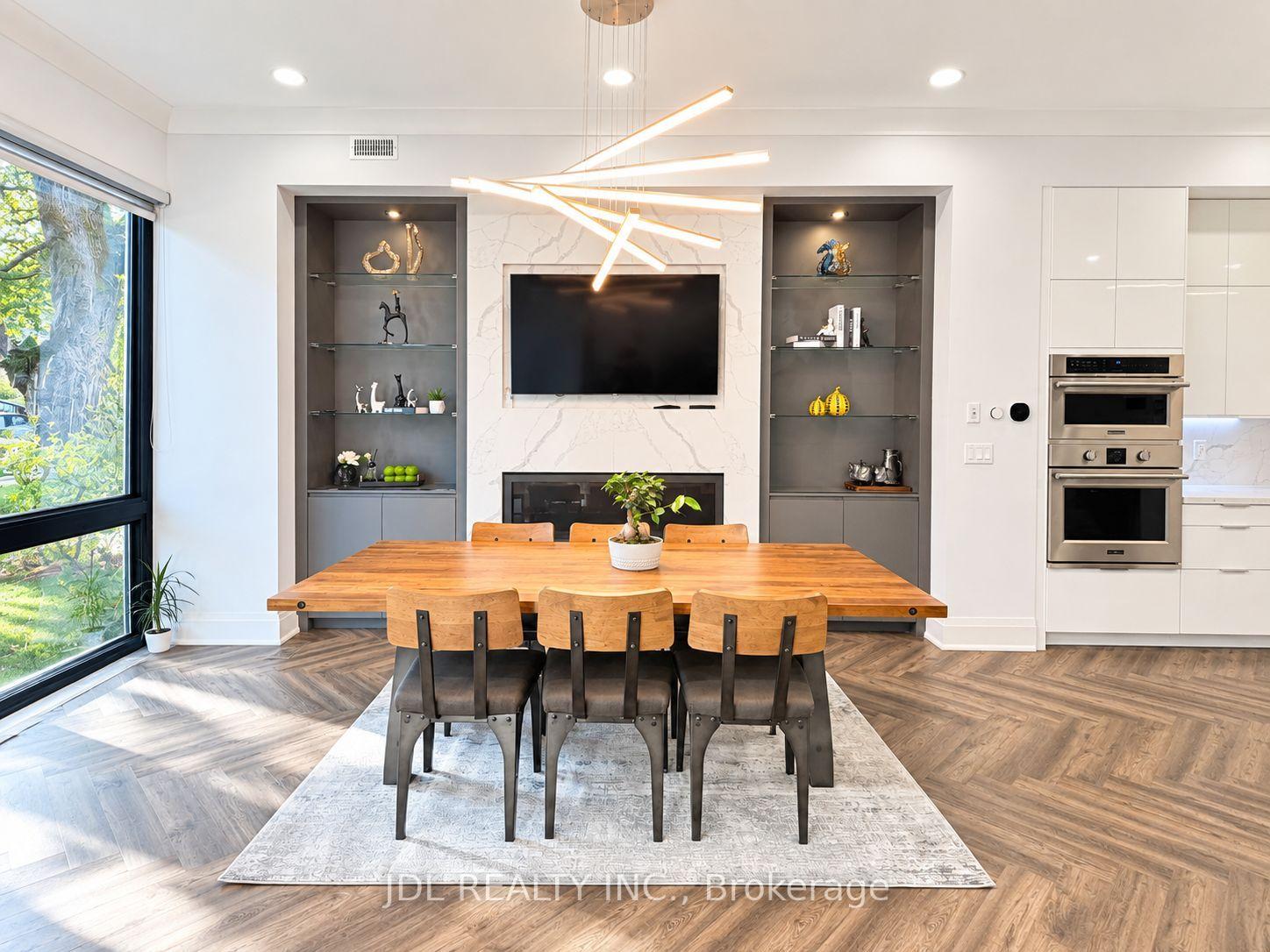 Photo 10 of 48 Sharron Drive, Toronto, Leaside — HOMEH