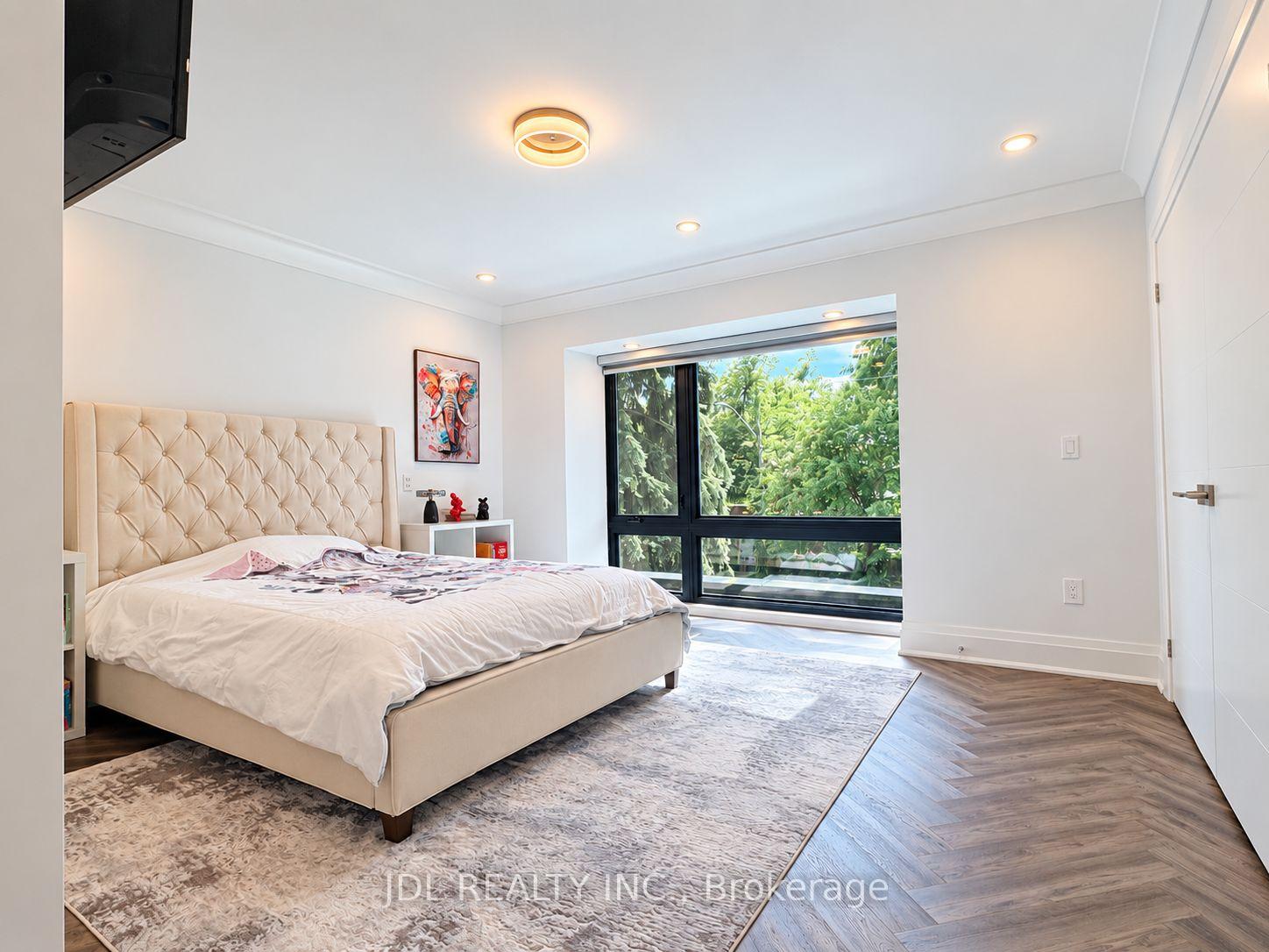 Photo 22 of 48 Sharron Drive, Toronto, Leaside — HOMEH