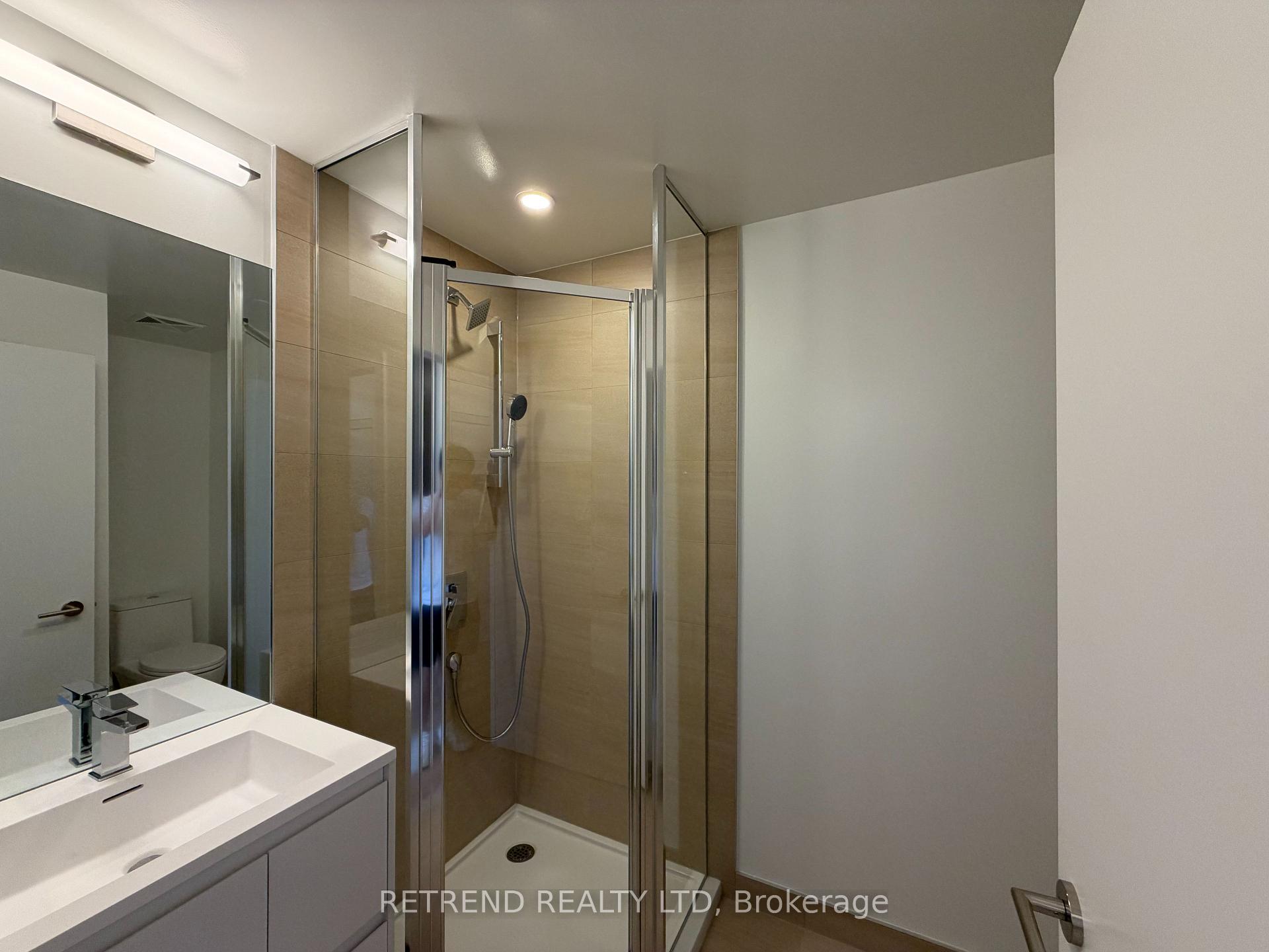 Photo 12 of Unit 2906, 5 Quarrington Lane, North York, Banbury-Don Mills — HOMEH