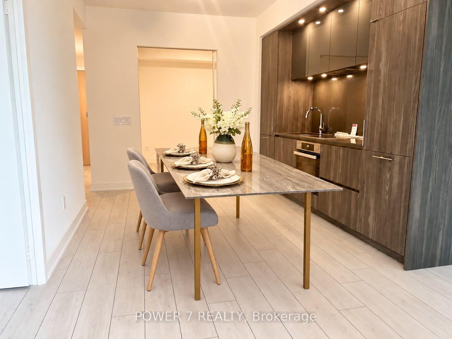Photo 8 of Unit 1711, 35 Mercer Street, Toronto, Waterfront Communities — HOMEH