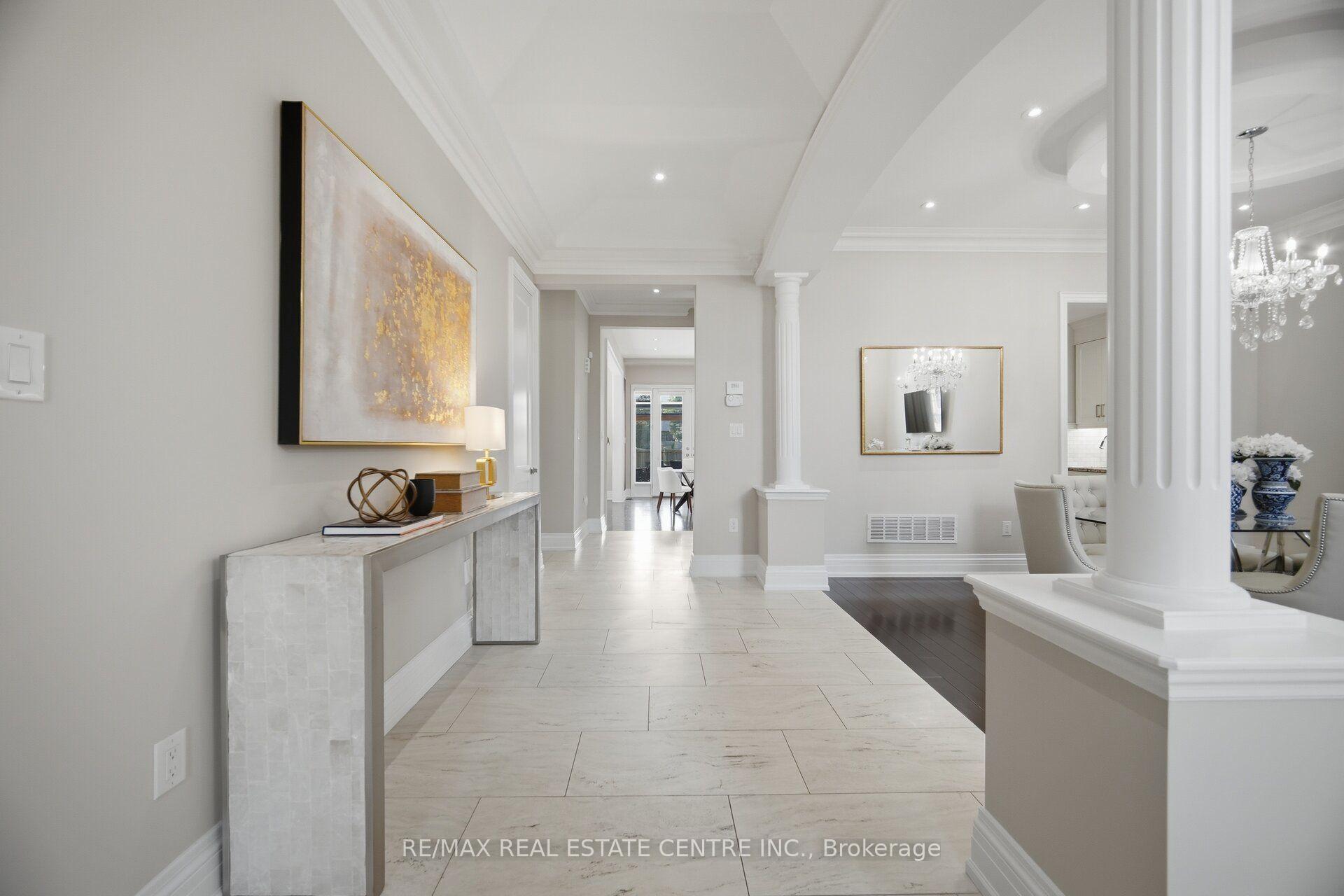 Photo 4 of 60 Jopling Avenue N, Etobicoke, Islington-City Centre West — HOMEH