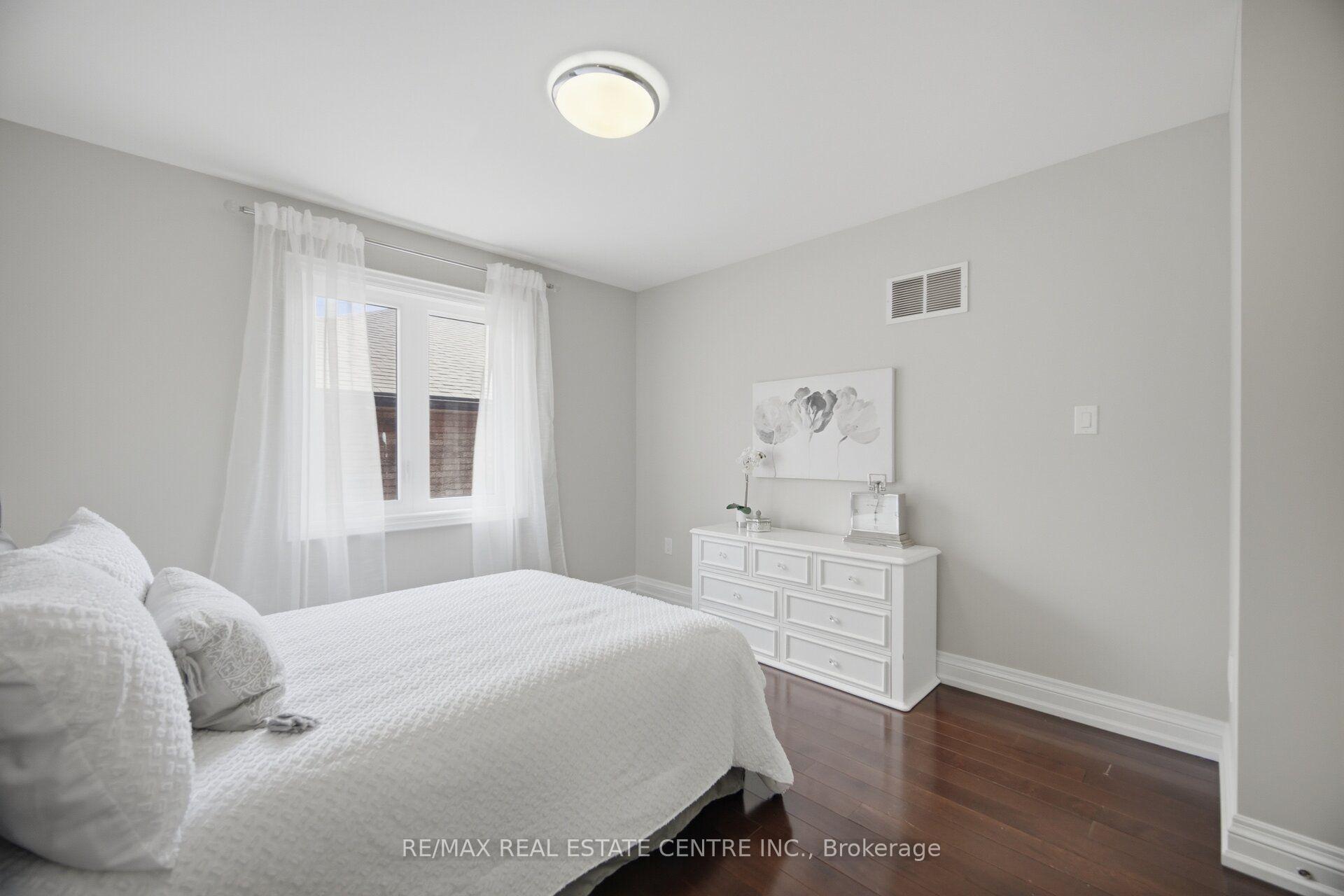 Photo 25 of 60 Jopling Avenue N, Etobicoke, Islington-City Centre West — HOMEH