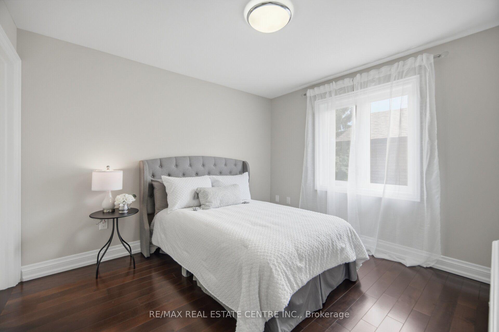 Photo 26 of 60 Jopling Avenue N, Etobicoke, Islington-City Centre West — HOMEH