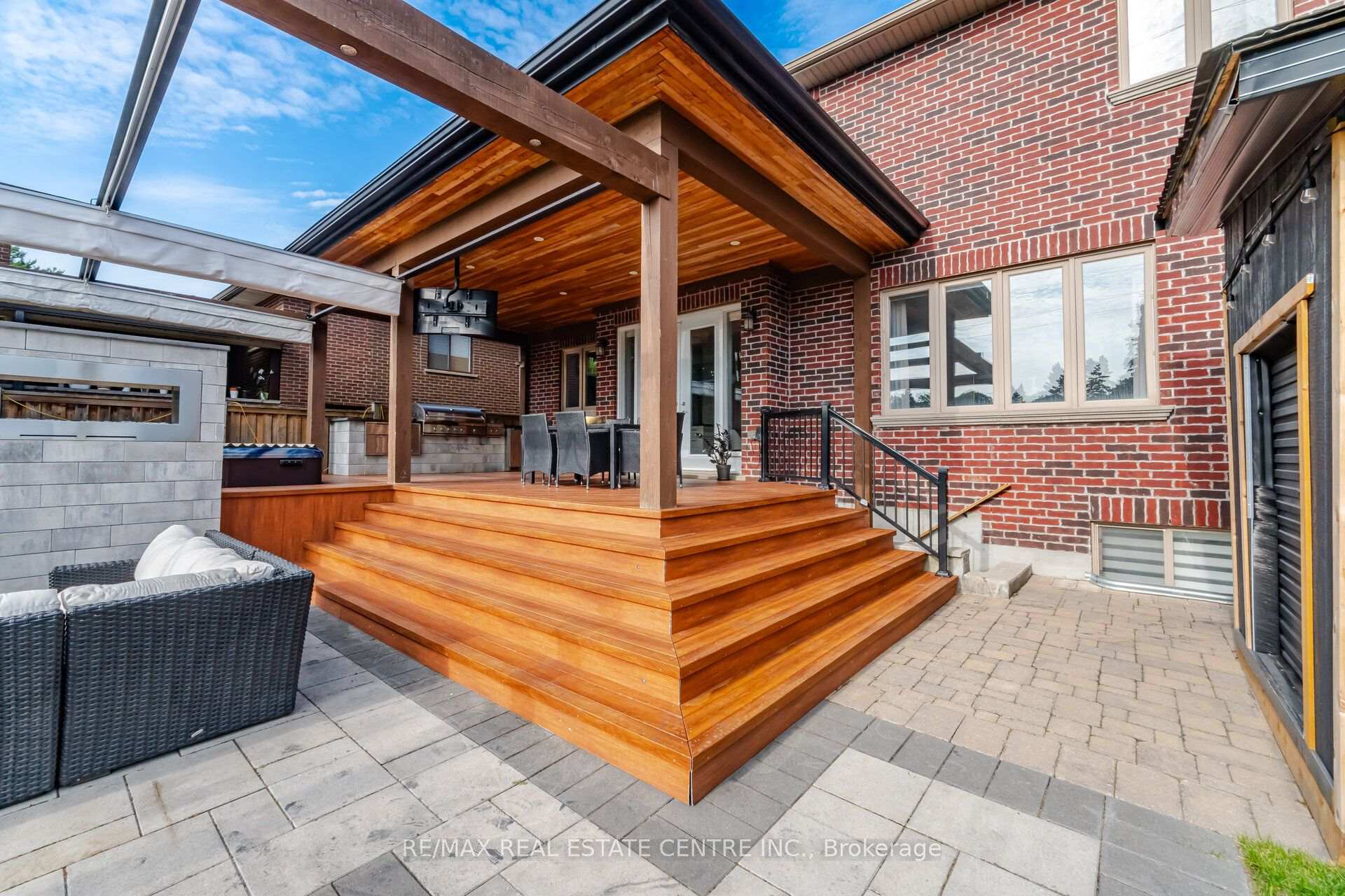 Photo 39 of 60 Jopling Avenue N, Etobicoke, Islington-City Centre West — HOMEH