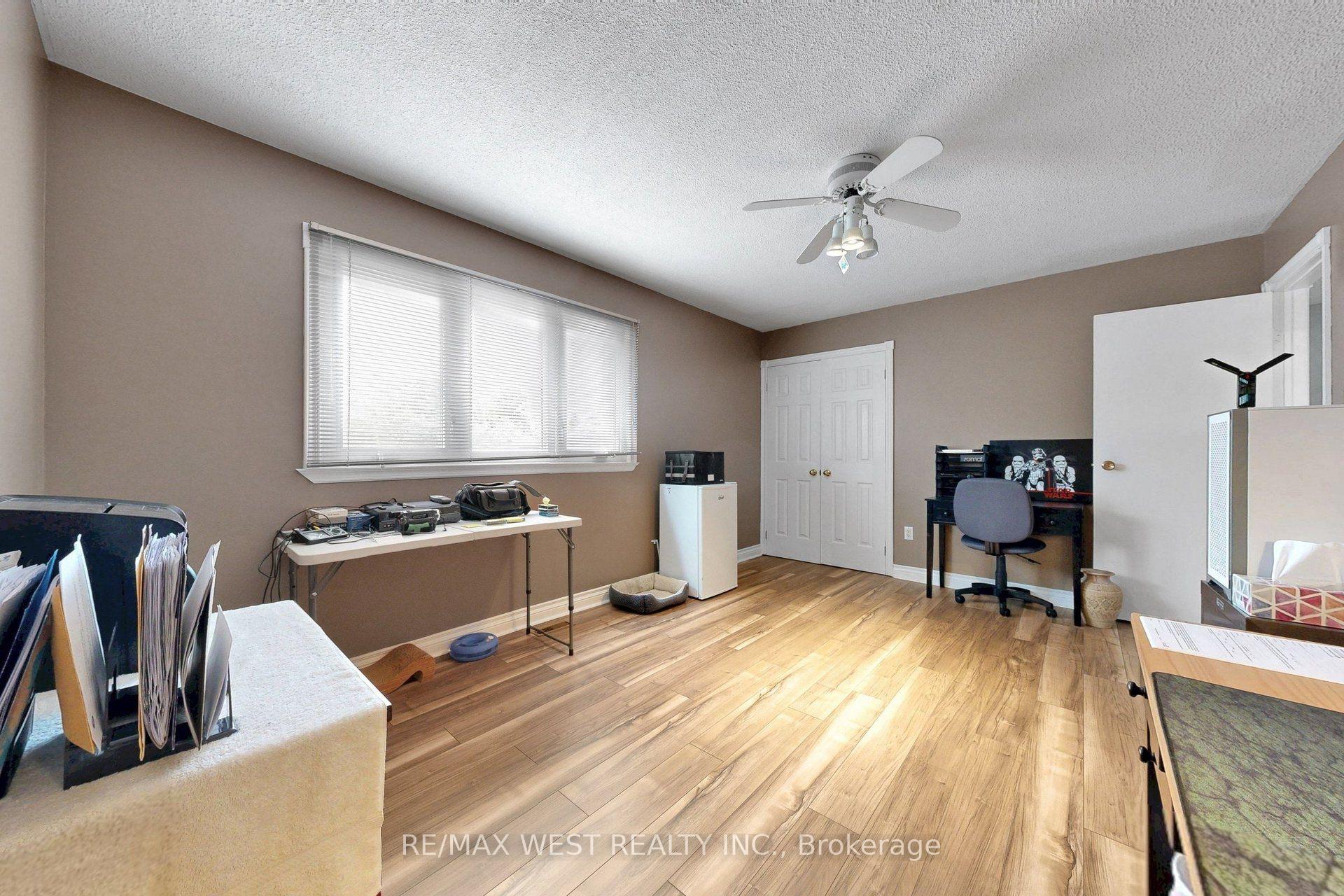 Photo 24 of 13 Mansfield Street, Brampton, Central Park — HOMEH