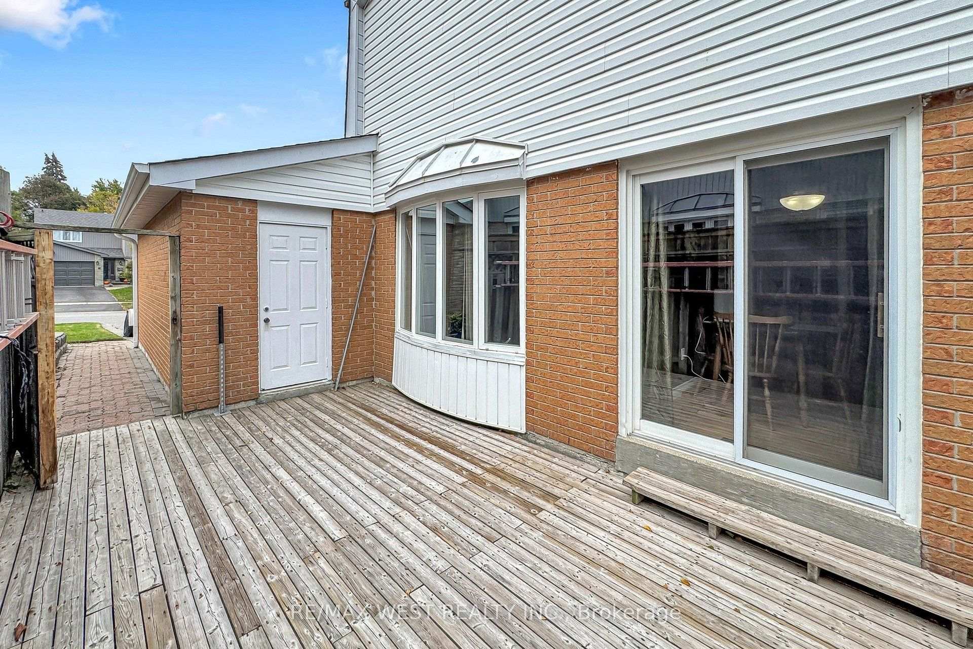 Photo 37 of 13 Mansfield Street, Brampton, Central Park — HOMEH