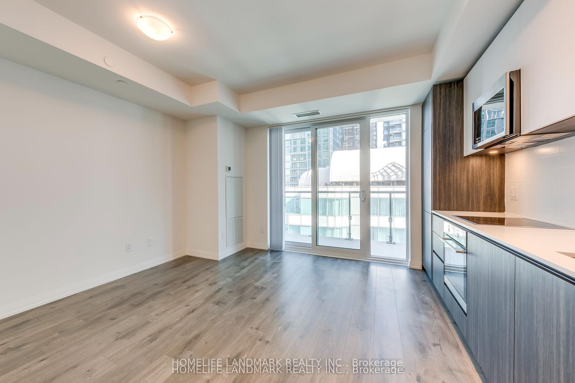 Photo 3 of Unit 2411, 8 Widmer Street, Toronto, Waterfront Communities — HOMEH