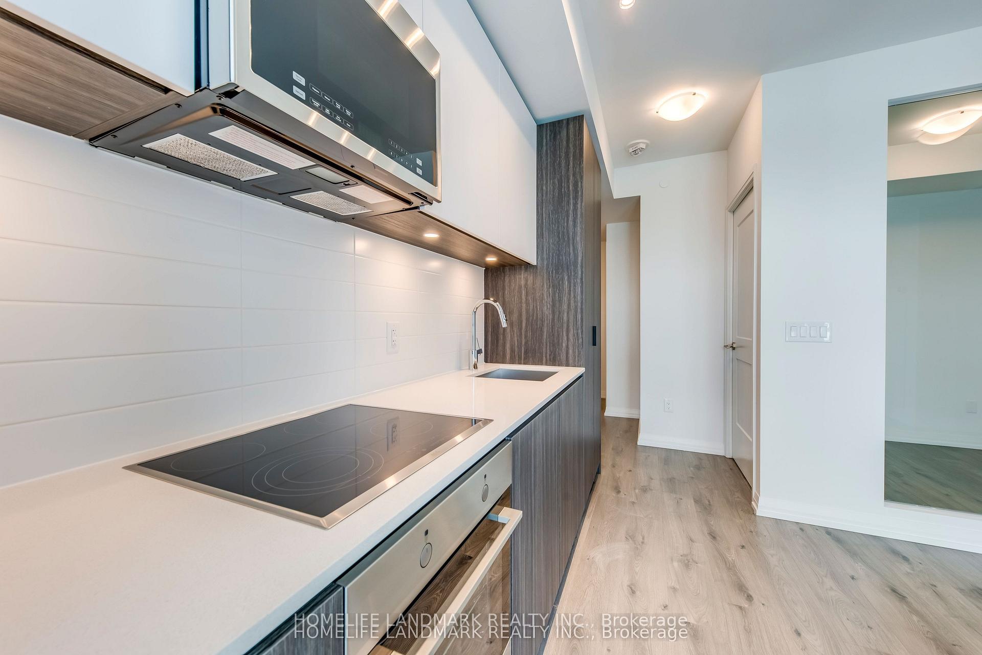 Photo 5 of Unit 2411, 8 Widmer Street, Toronto, Waterfront Communities — HOMEH