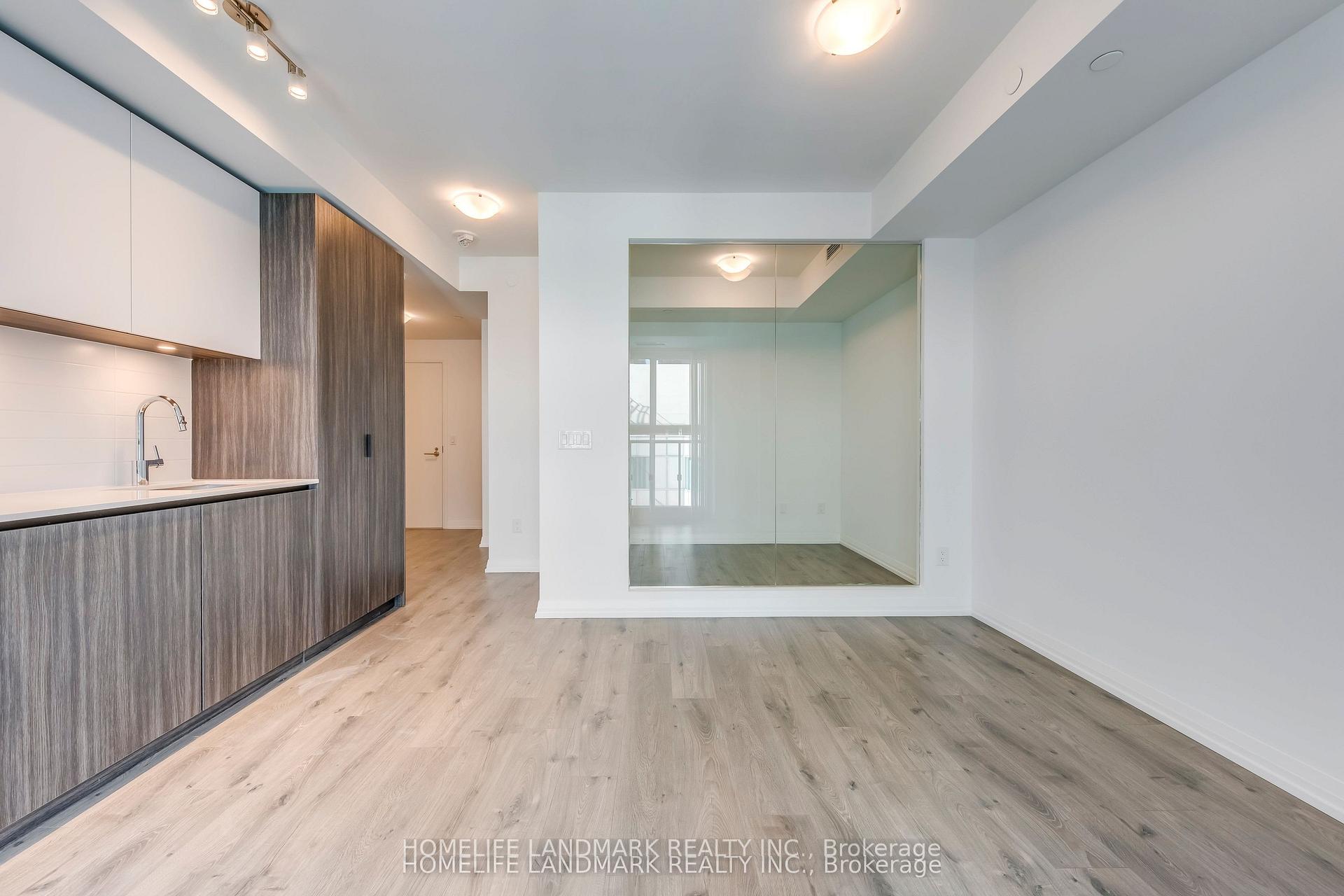 Photo 10 of Unit 2411, 8 Widmer Street, Toronto, Waterfront Communities — HOMEH