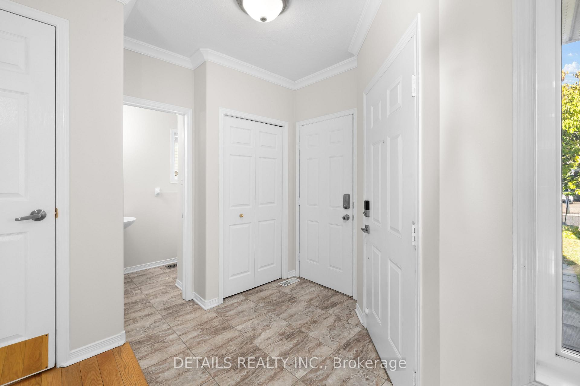 Photo 3 of 106 Woodgate Way, Ottawa, Barrhaven - Longfields — HOMEH