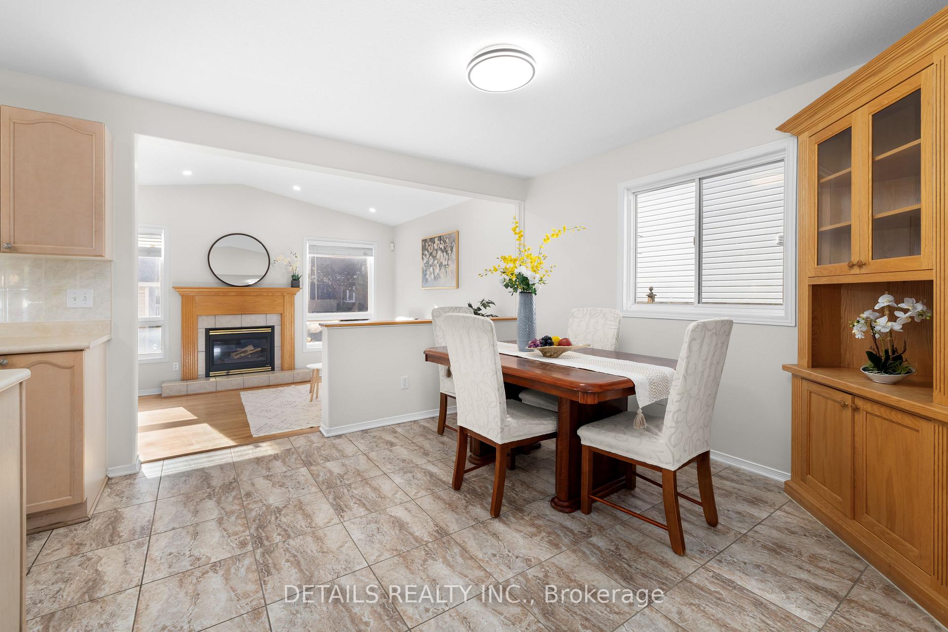 Photo 10 of 106 Woodgate Way, Ottawa, Barrhaven - Longfields — HOMEH