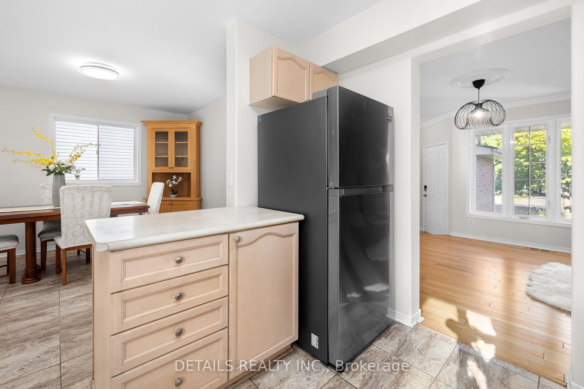 Photo 14 of 106 Woodgate Way, Ottawa, Barrhaven - Longfields — HOMEH