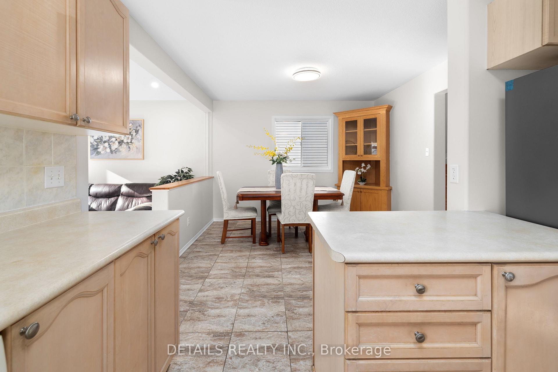 Photo 15 of 106 Woodgate Way, Ottawa, Barrhaven - Longfields — HOMEH