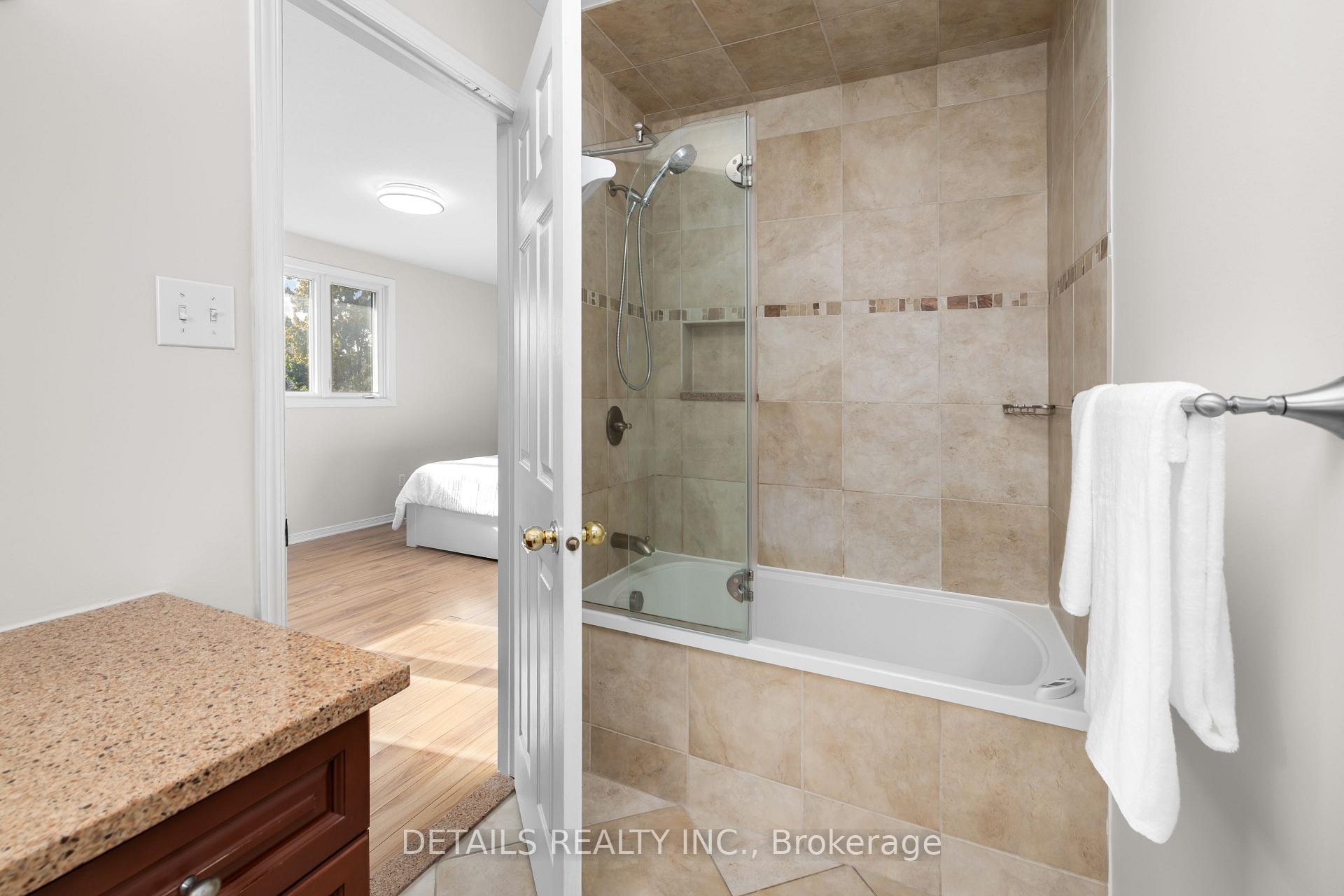 Photo 26 of 106 Woodgate Way, Ottawa, Barrhaven - Longfields — HOMEH