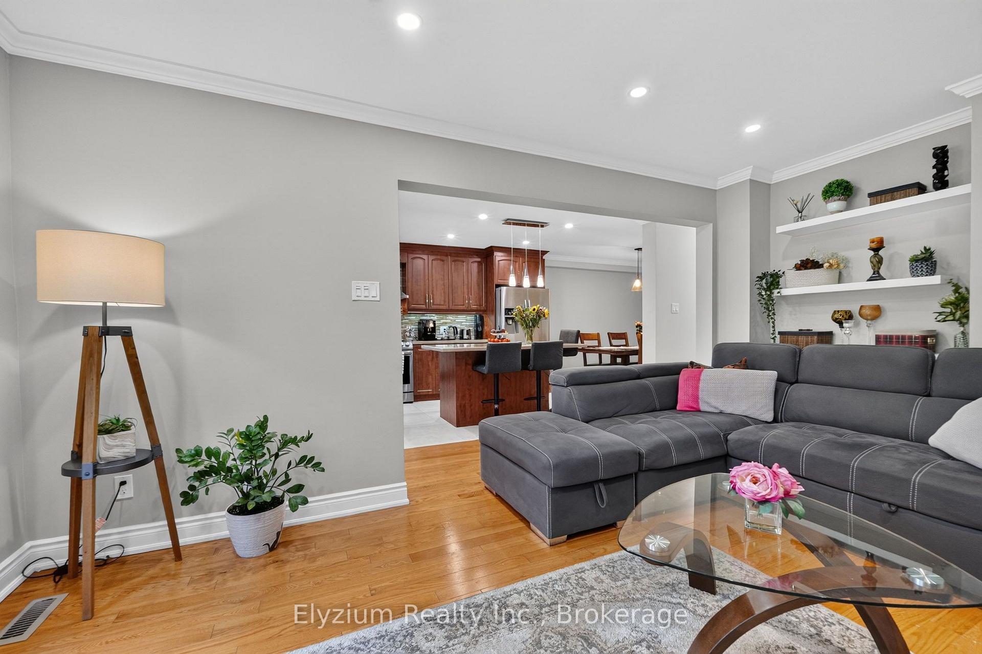 Photo 20 of 4193 Martlen Crescent, Mississauga, Erin Mills — HOMEH