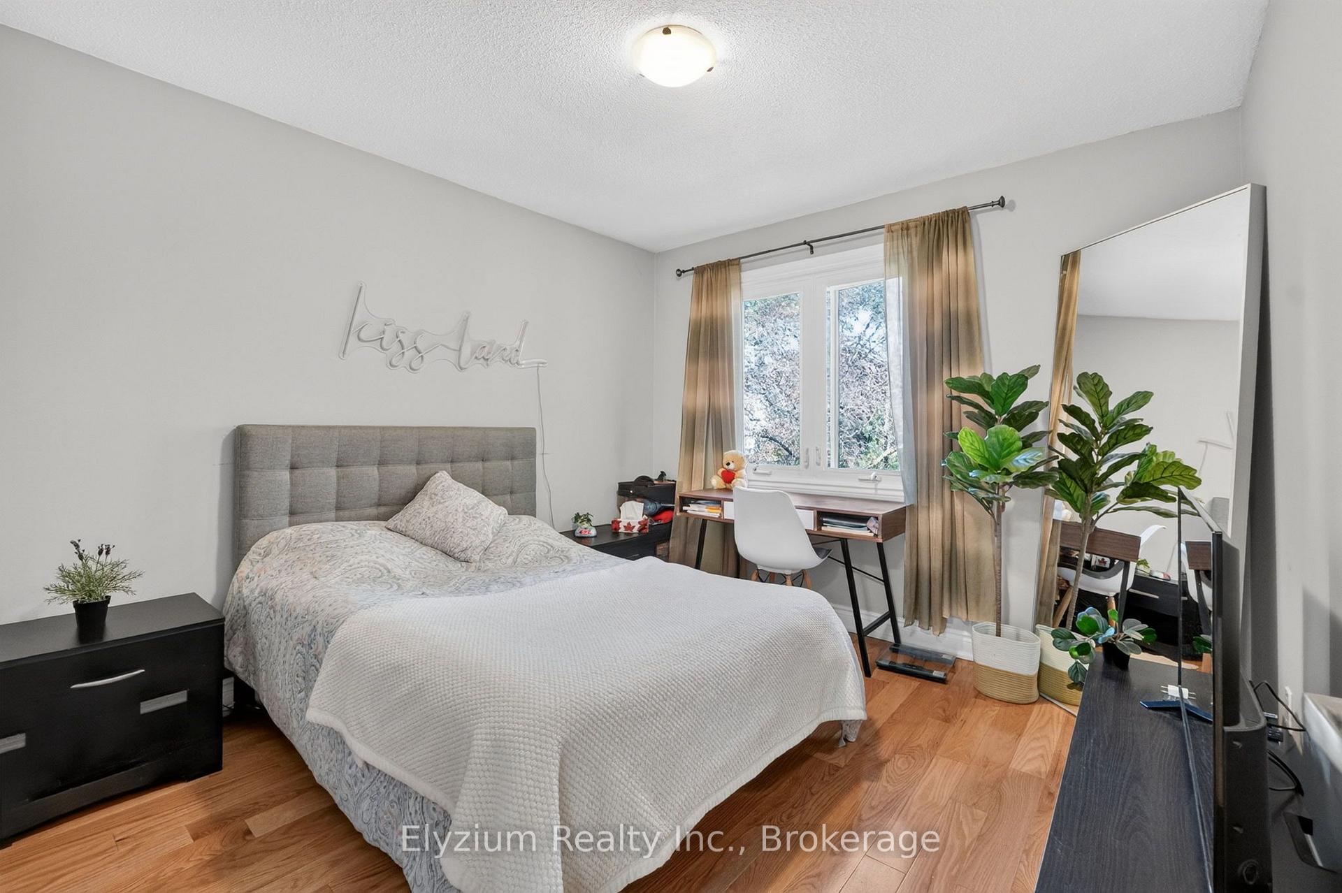 Photo 28 of 4193 Martlen Crescent, Mississauga, Erin Mills — HOMEH