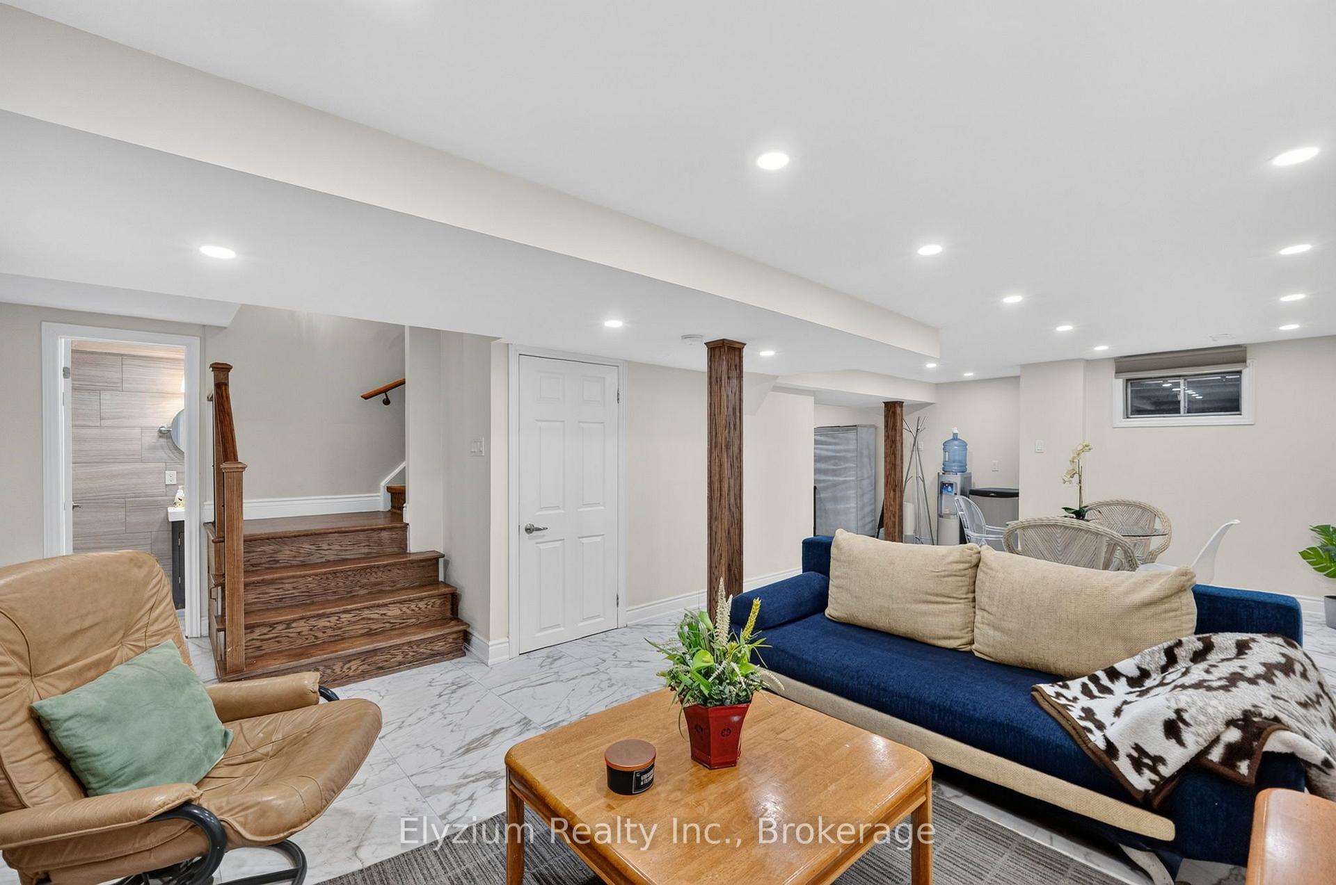 Photo 30 of 4193 Martlen Crescent, Mississauga, Erin Mills — HOMEH