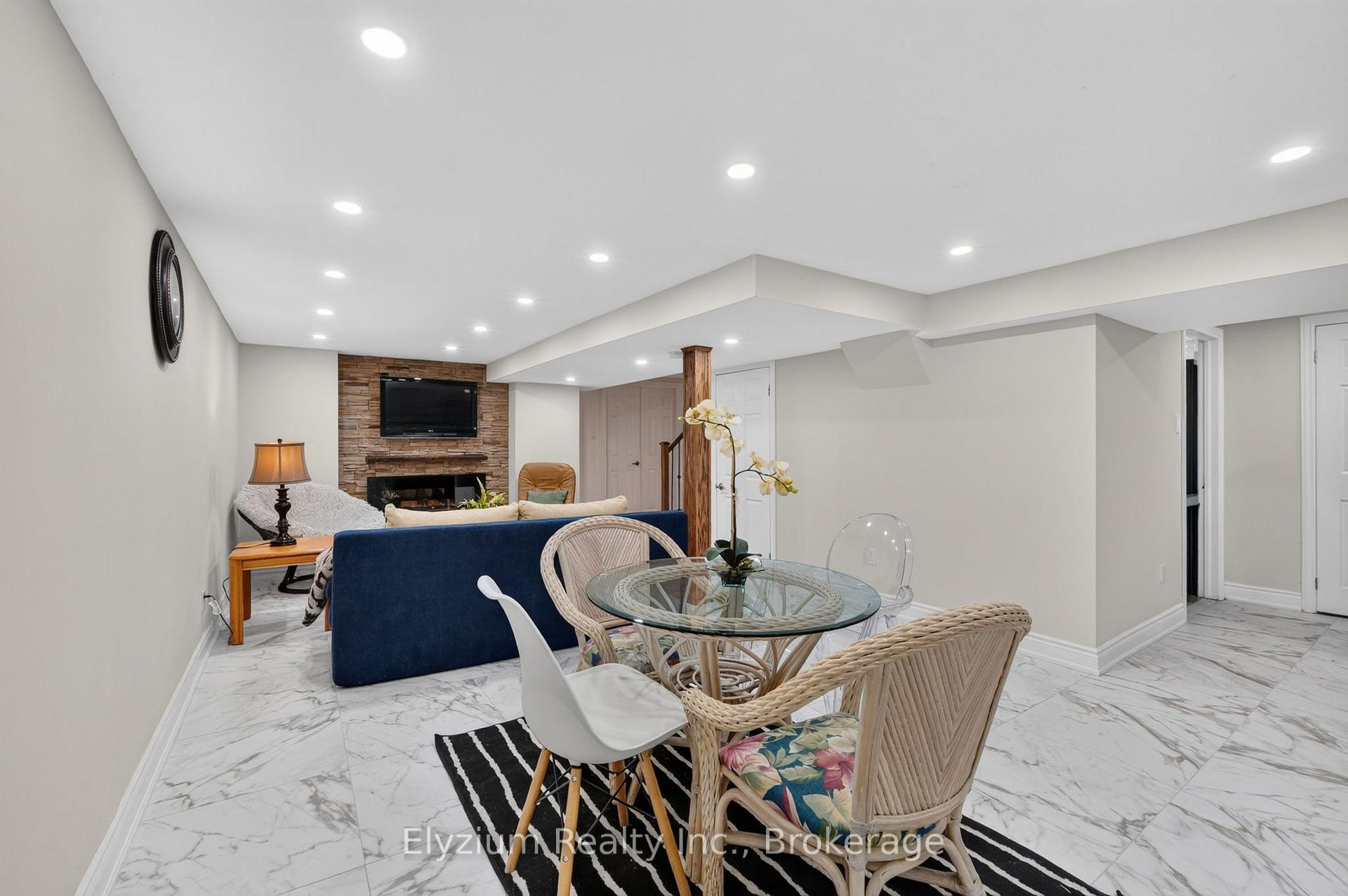 Photo 33 of 4193 Martlen Crescent, Mississauga, Erin Mills — HOMEH