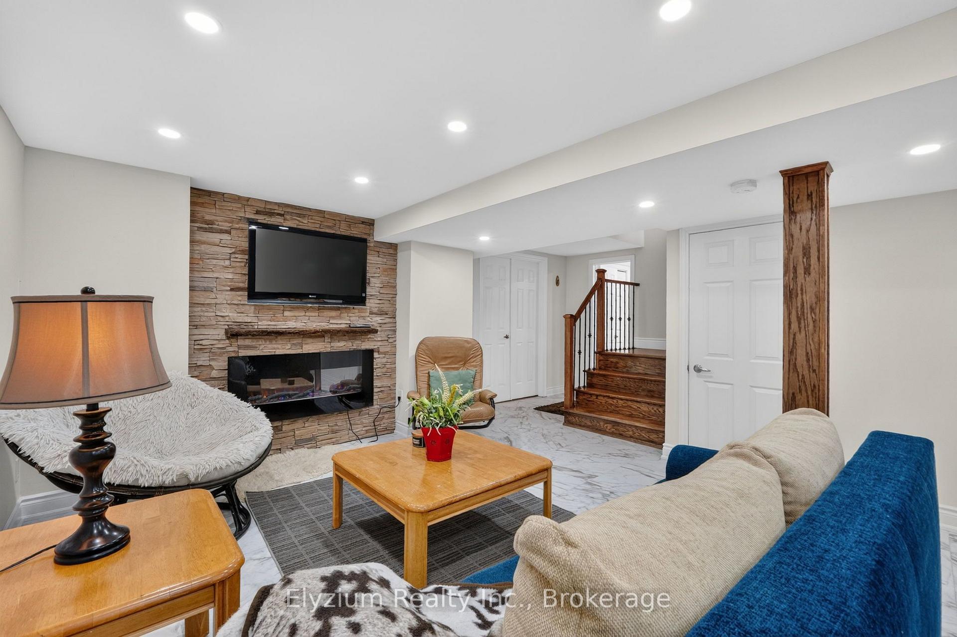 Photo 35 of 4193 Martlen Crescent, Mississauga, Erin Mills — HOMEH