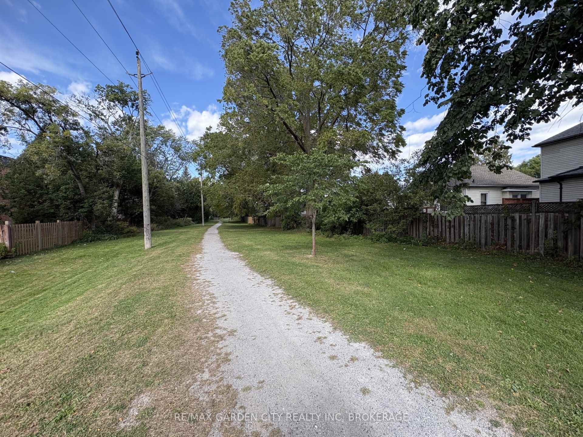 Photo 11 of 15 Rodman Street, St. Catharines, Downtown — HOMEH